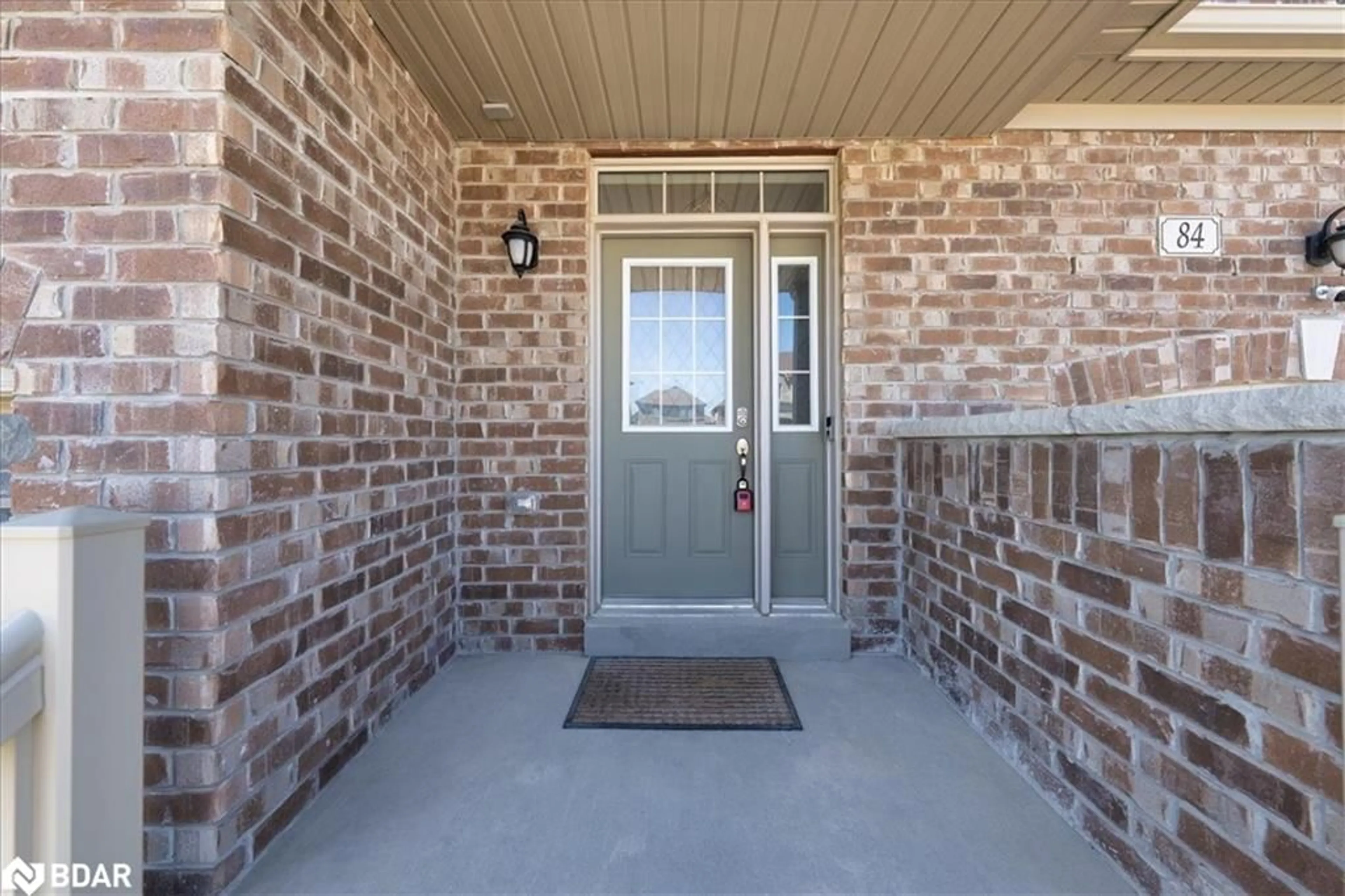 Unknown for 84 Ferragine Cres, Bradford Ontario L3Z 4K2