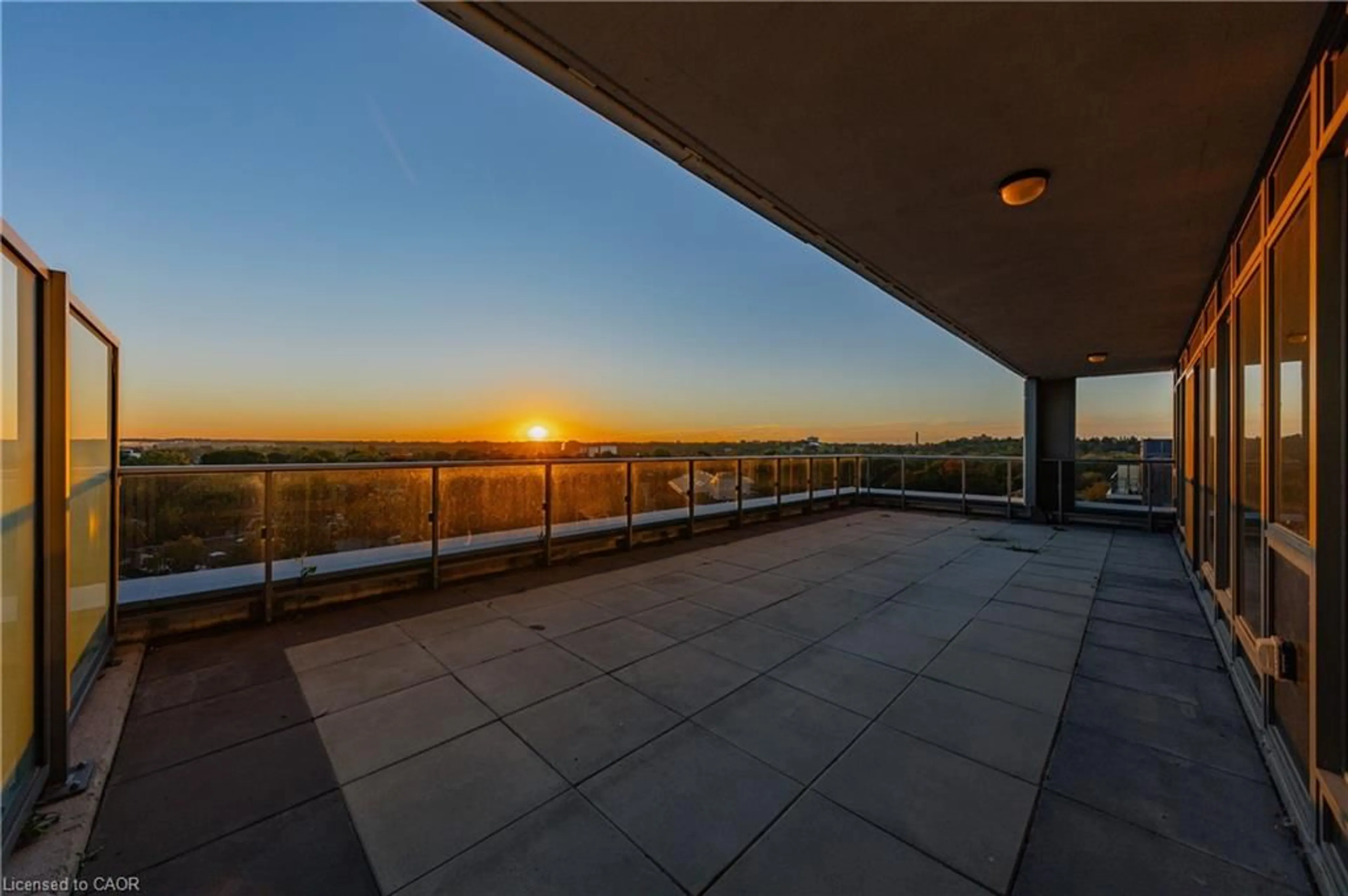 Patio, water/lake/river/ocean view for 73 Arthur St #802, Guelph Ontario N1E 0S6