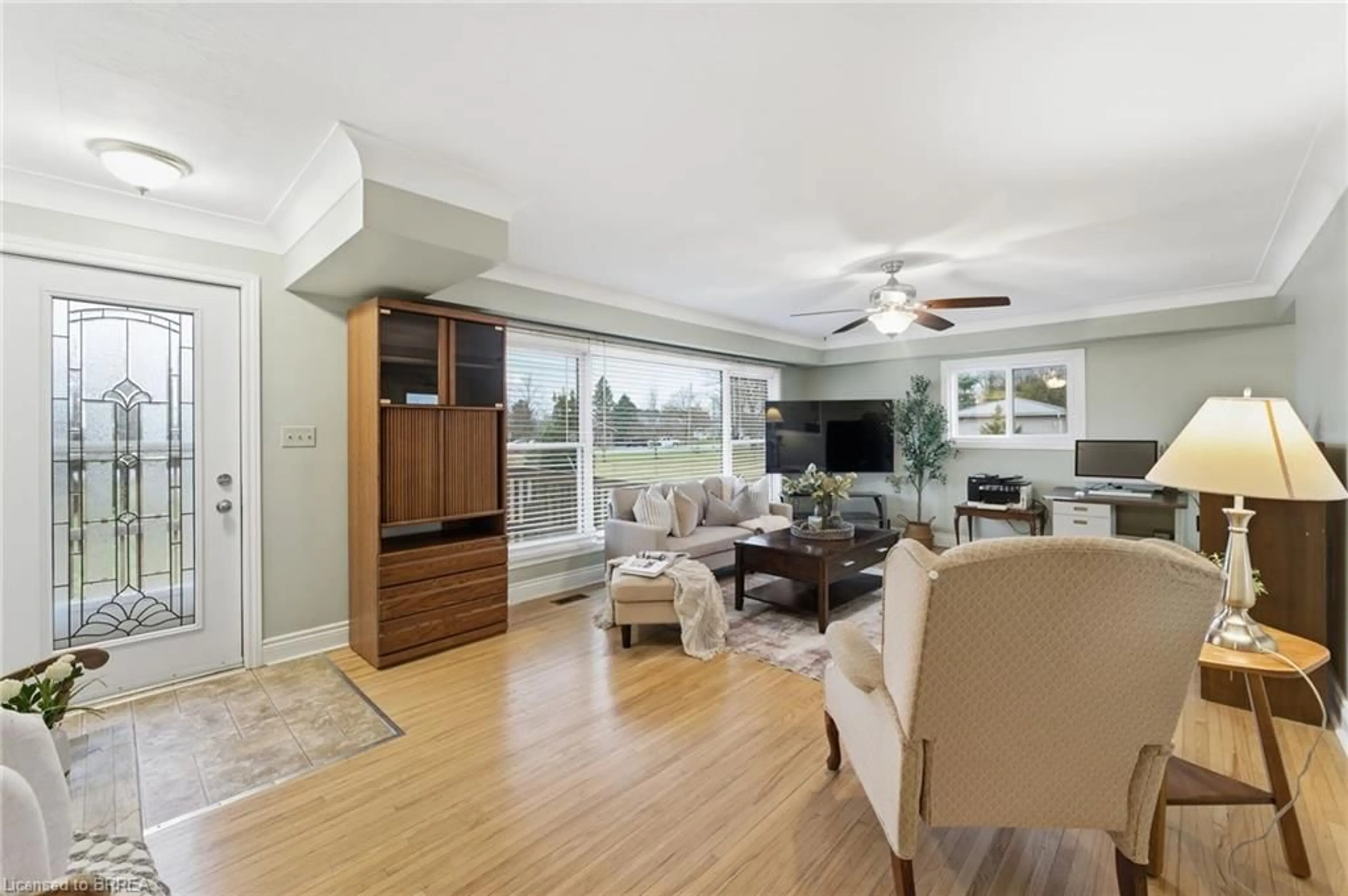 Living room with furniture, unknown for 929 Concession 6 Townsend, Waterford Ontario N0E 1Y0