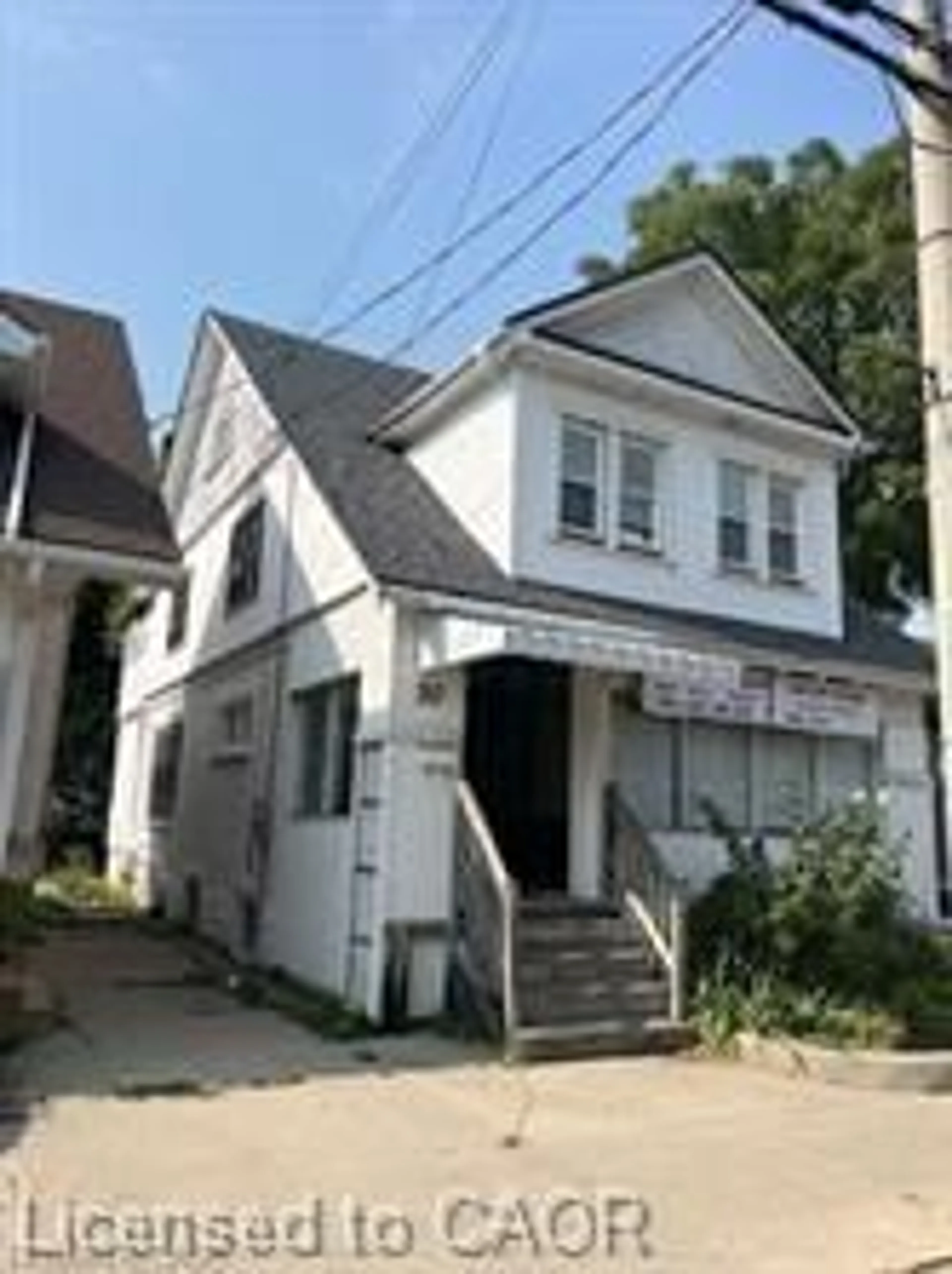Unknown for 30 Eby St, Kitchener Ontario N2H 2V7