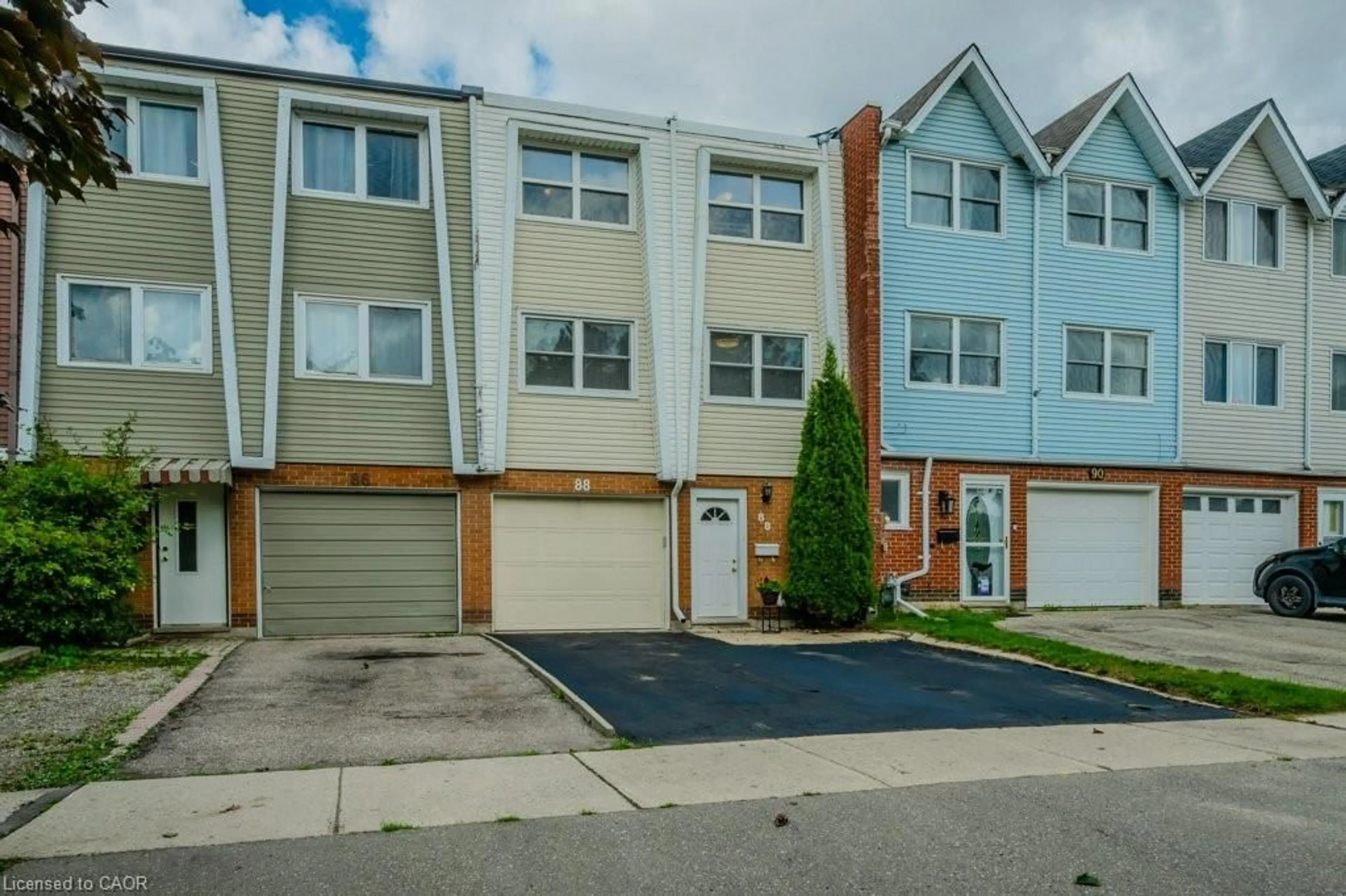 Unknown for 88 Charles Best Pl, Kitchener Ontario N2M 5A3
