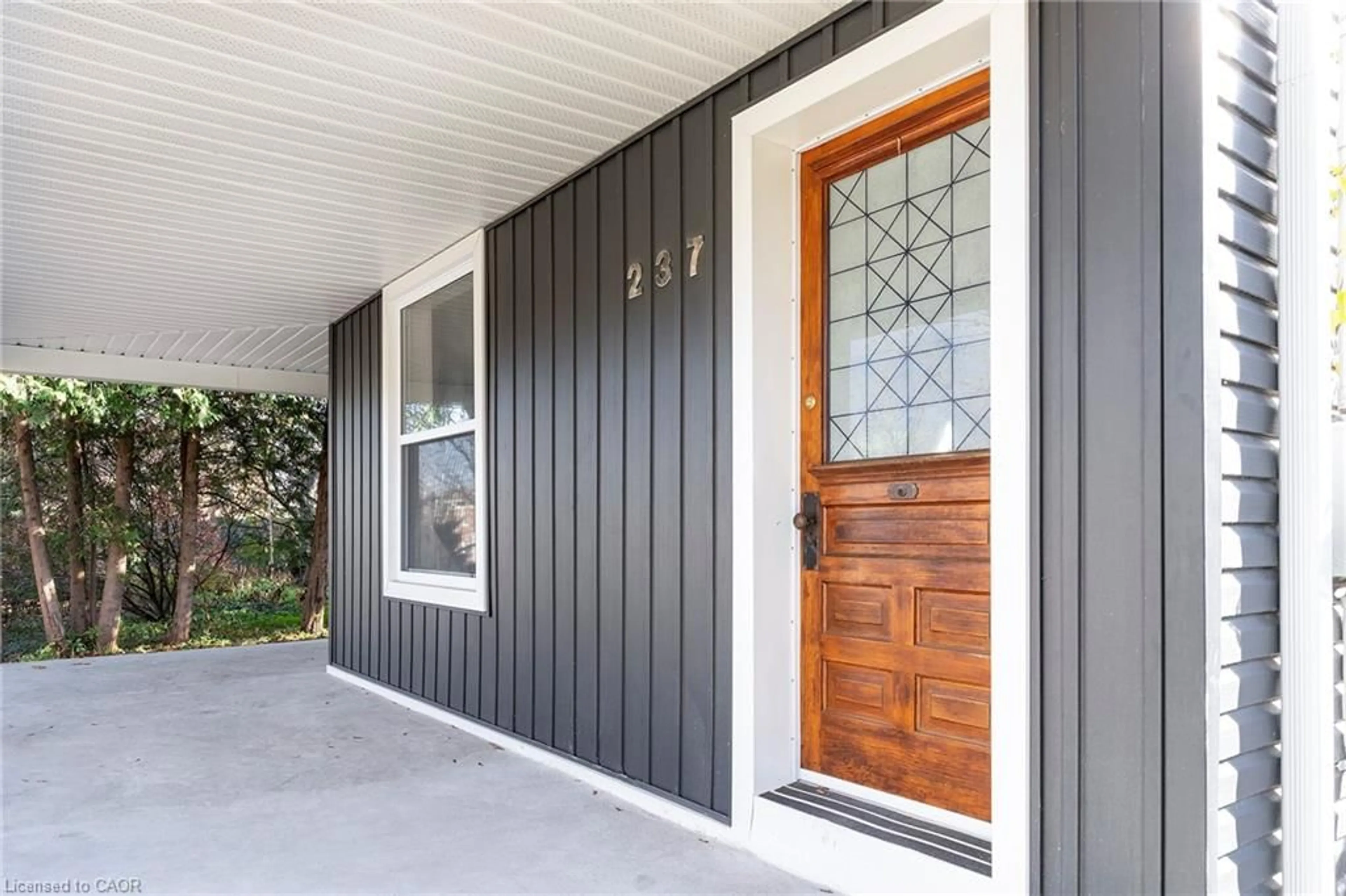 Home with vinyl exterior material, street for 237 Main St, Otterville Ontario N0J 1R0