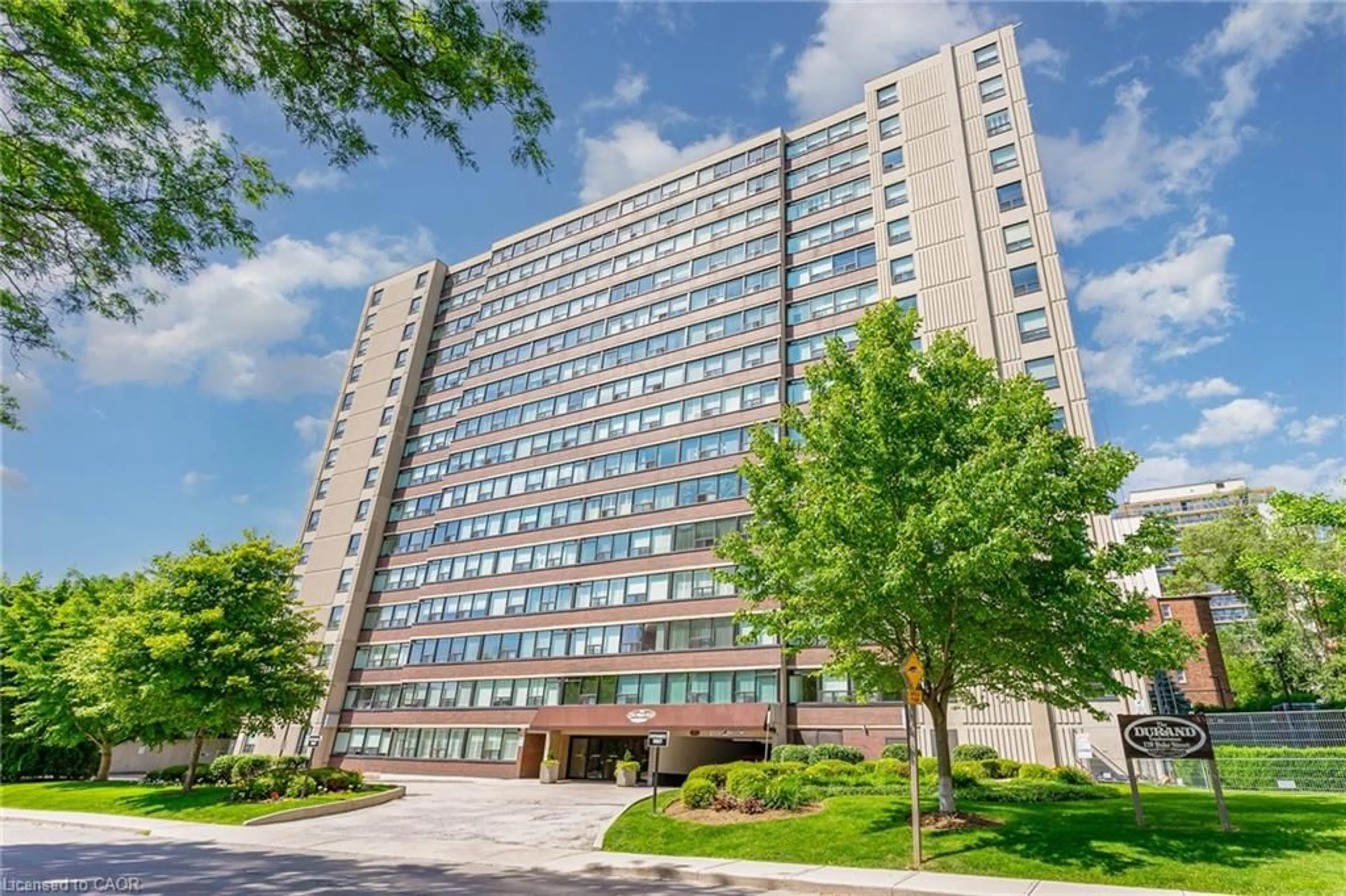 Unknown for 120 Duke St #206, Hamilton Ontario L8P 4T1
