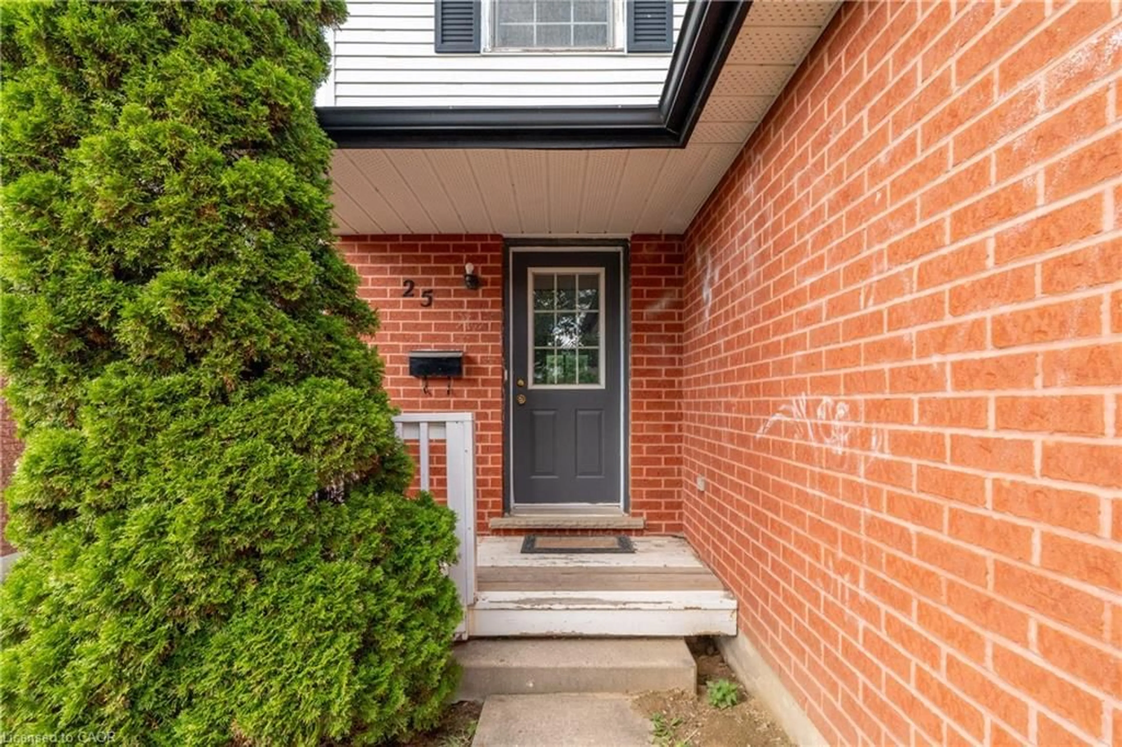 Home with brick exterior material, street for 25 Sidney Cres, Guelph Ontario N1G 4V1