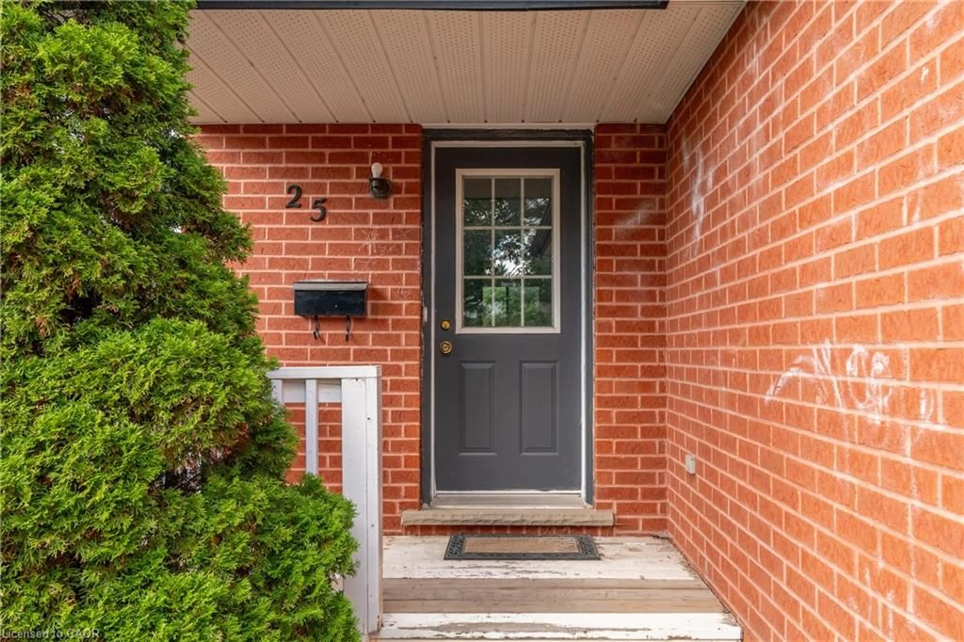 Home with brick exterior material, street for 25 Sidney Cres, Guelph Ontario N1G 4V1