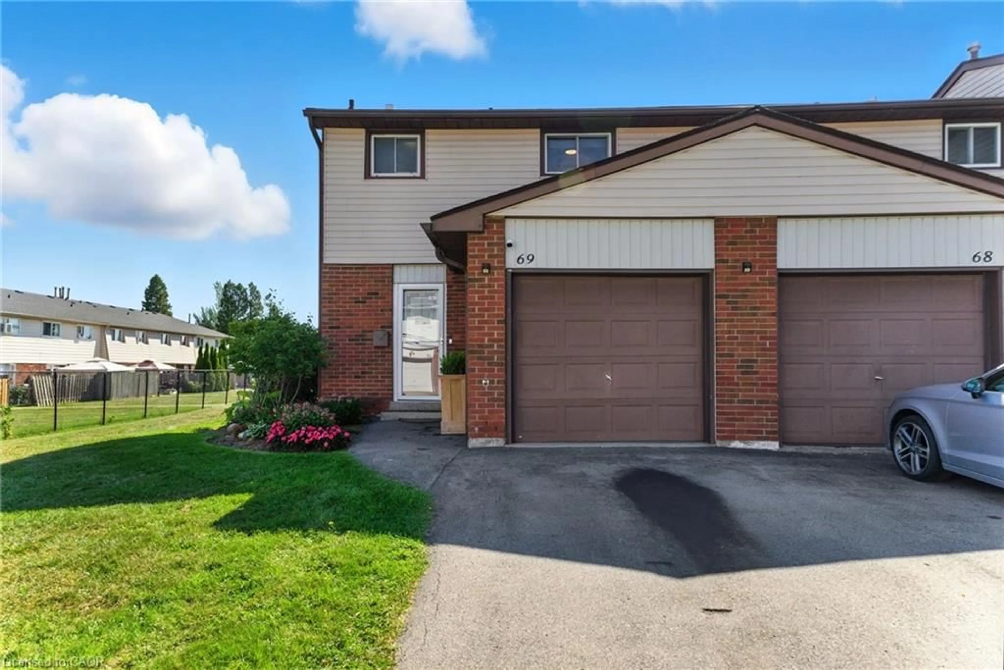 Unknown for 1350 Limeridge Rd #69, Hamilton Ontario L8W 1L6