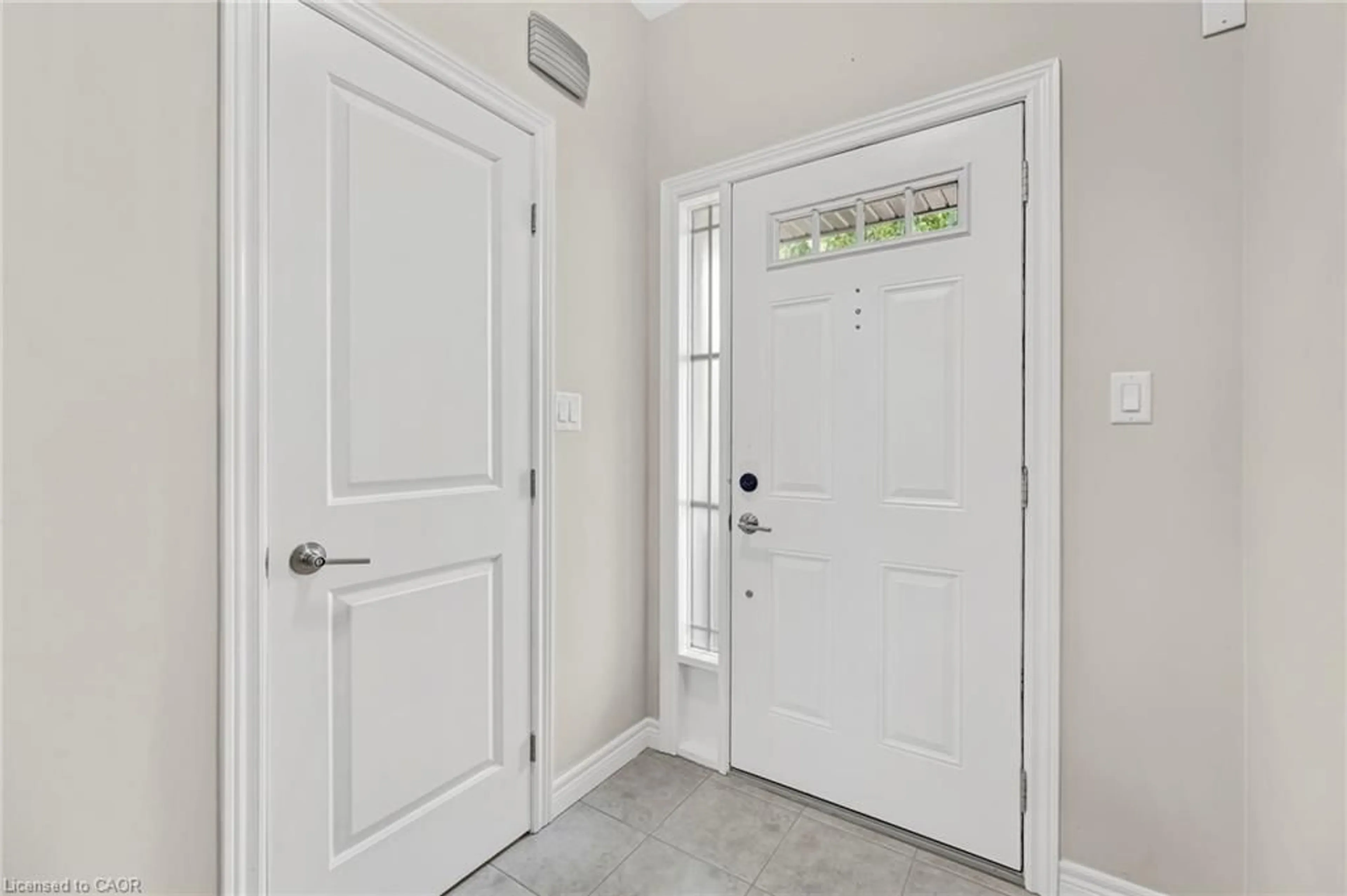 Indoor entryway for 310 Fall Fair Way #4, Binbrook Ontario L0R 1C0