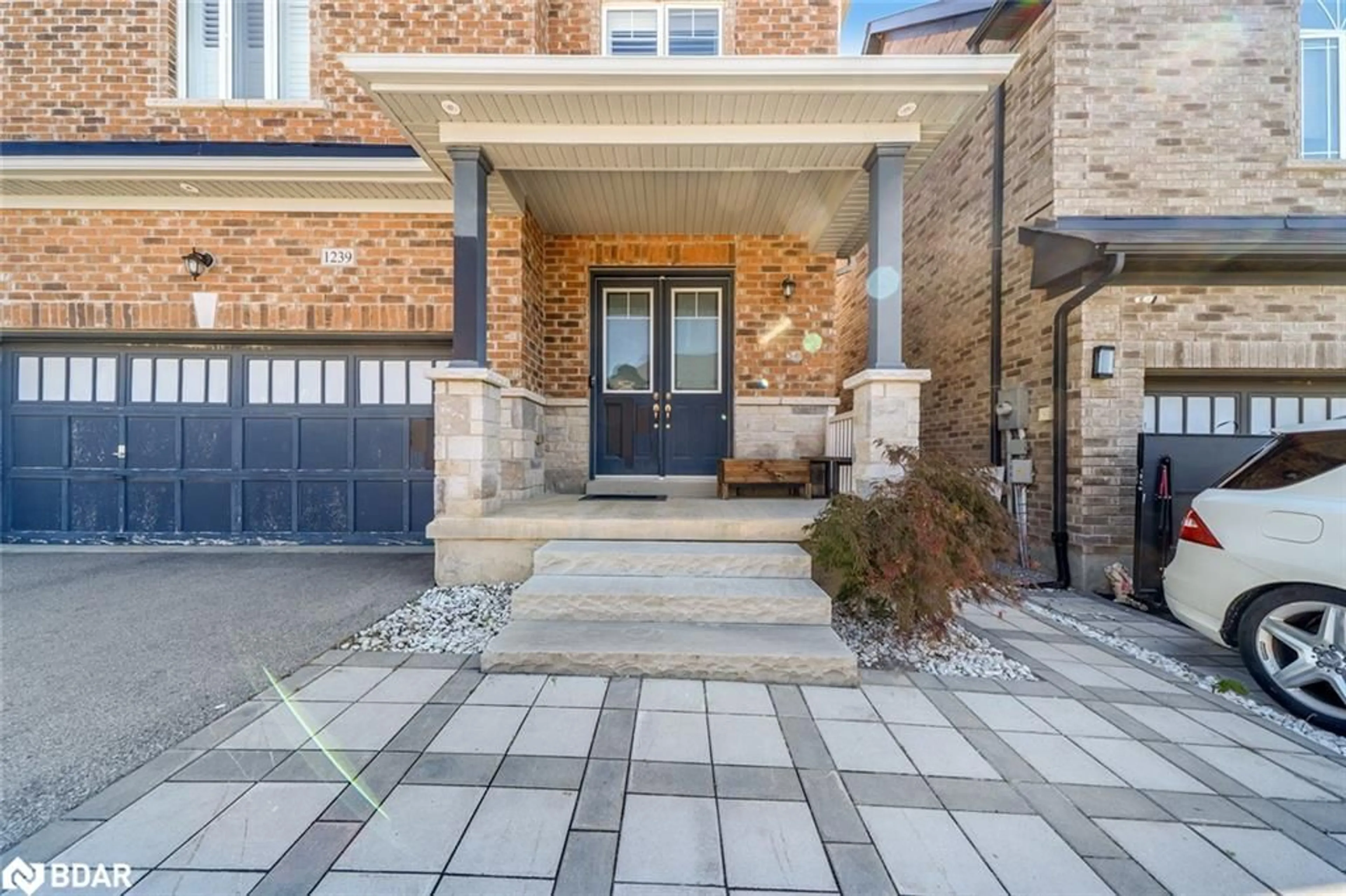 Home with brick exterior material, street for 1239 Peelar Crescent, Innisfil Ontario L0L 1W0