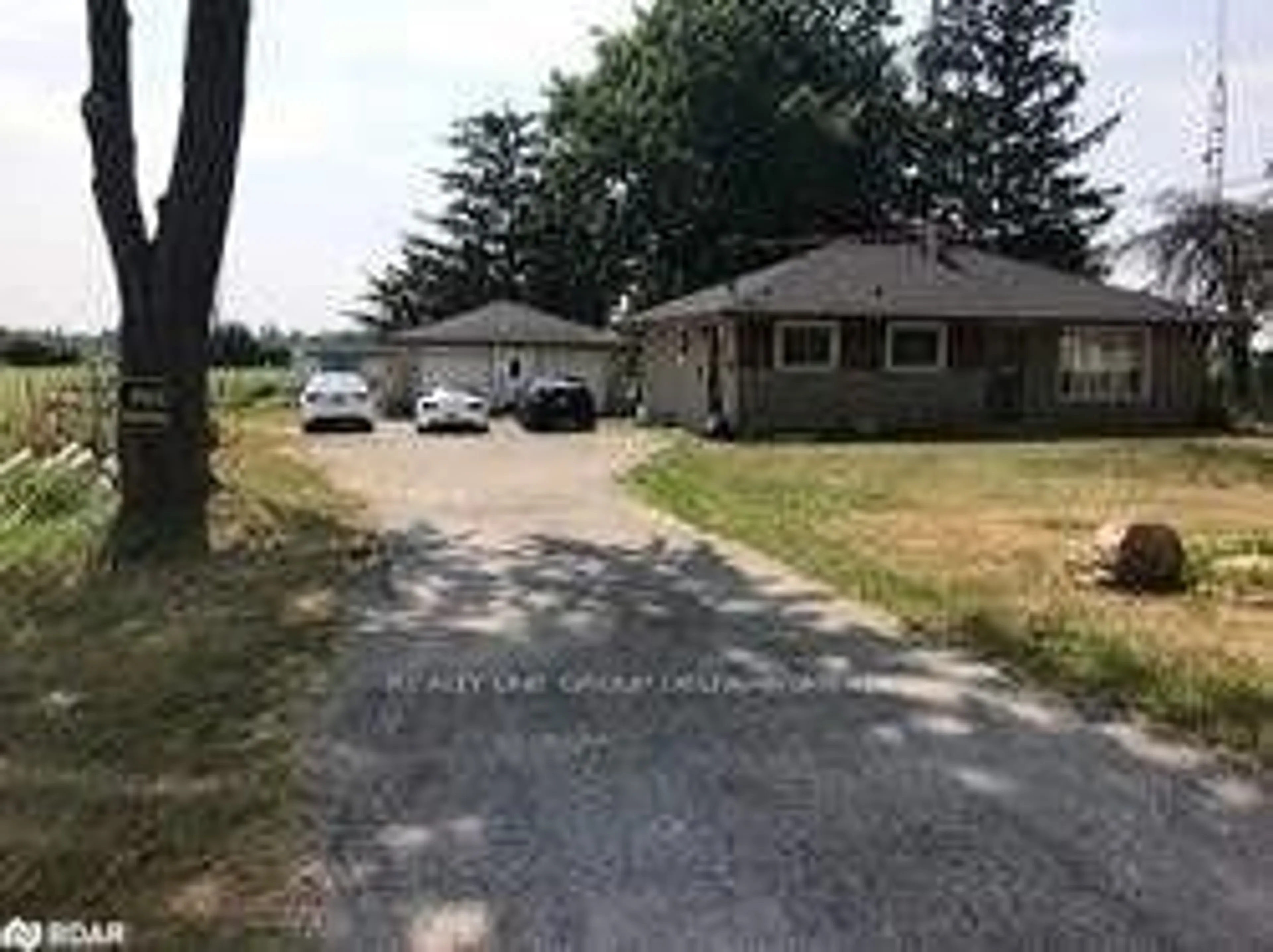 A pic from outside/outdoor area/front of a property/back of a property/a pic from drone, street for 7121 Hwy 124, Guelph Ontario N1H 6H7