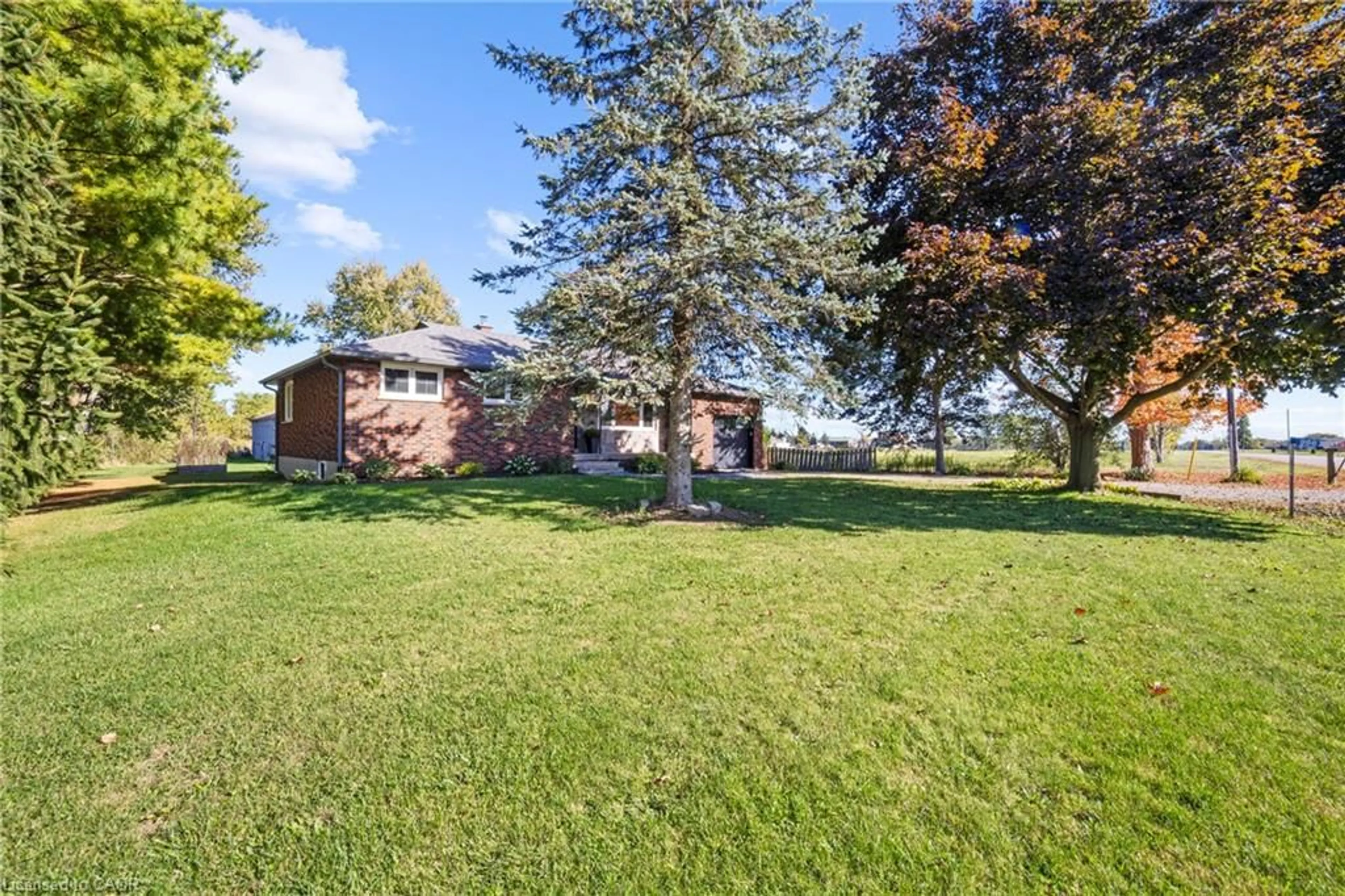 A pic from outside/outdoor area/front of a property/back of a property/a pic from drone, water/lake/river/ocean view for 986 Westover Rd, Hamilton Ontario N0B 1L0