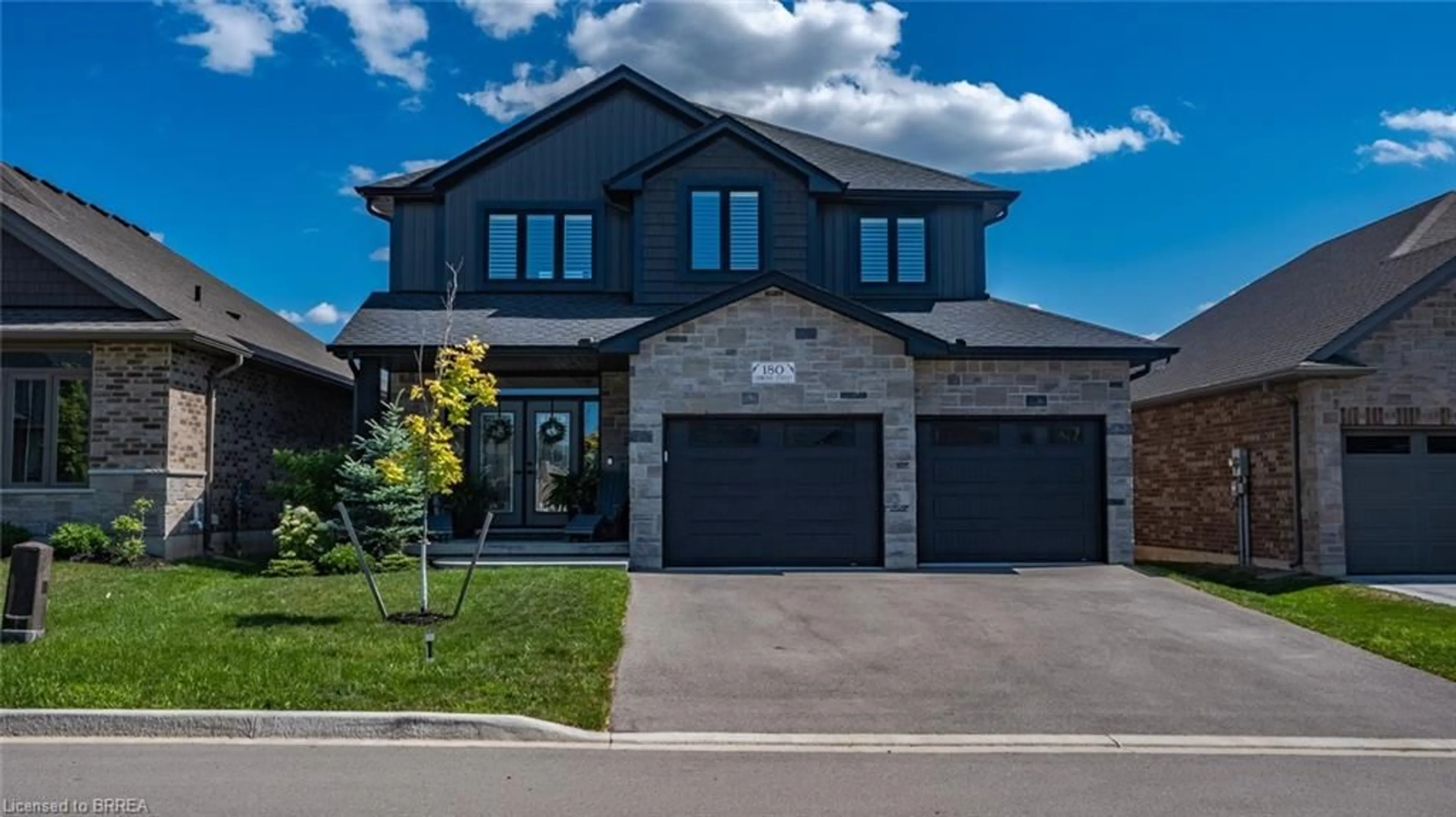 Home with brick exterior material, street for 180 Gibbons St, Waterford Ontario N0E 1Y0