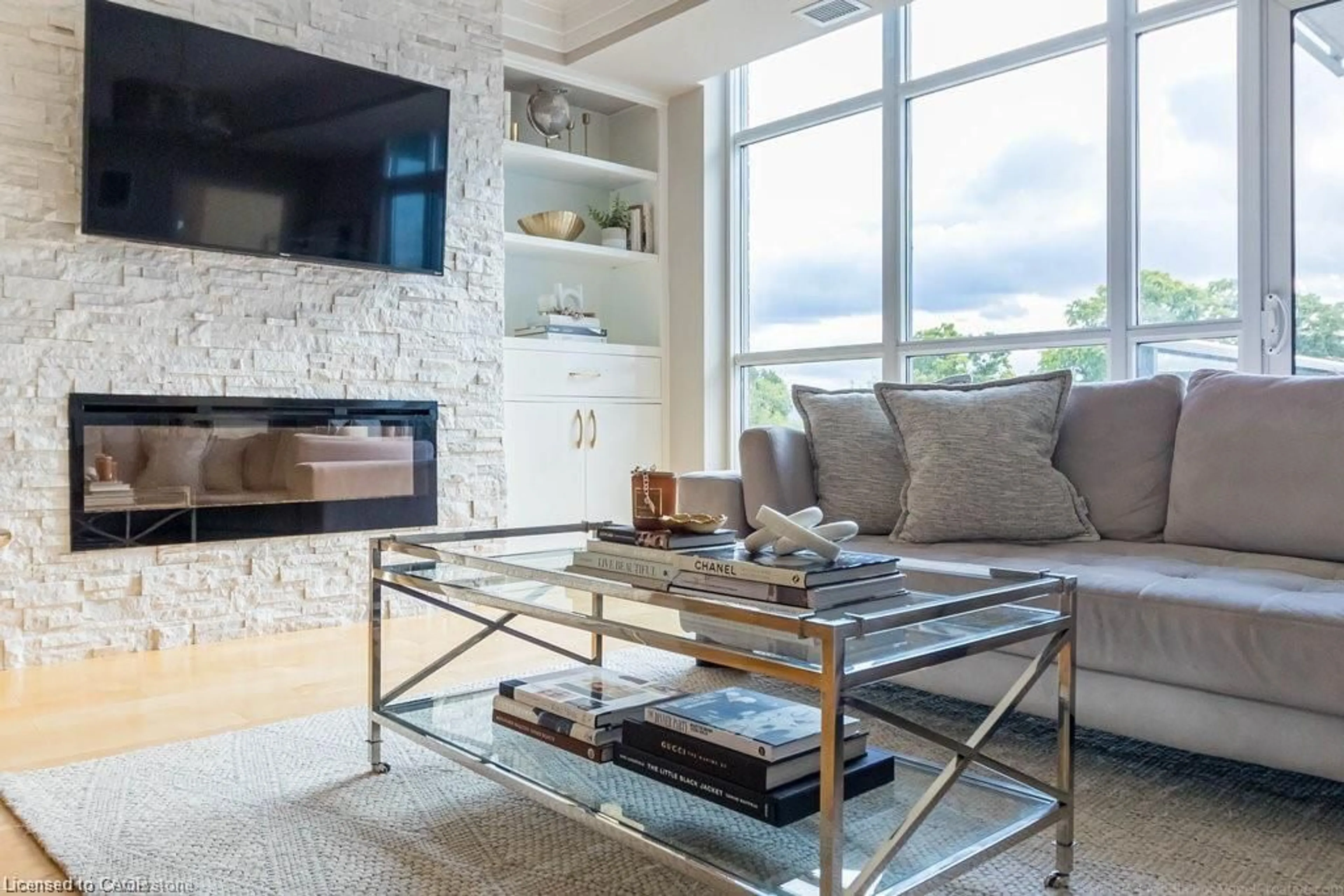 Living room with furniture, unknown for 551 Maple Ave #607, Burlington Ontario L7S 1M7