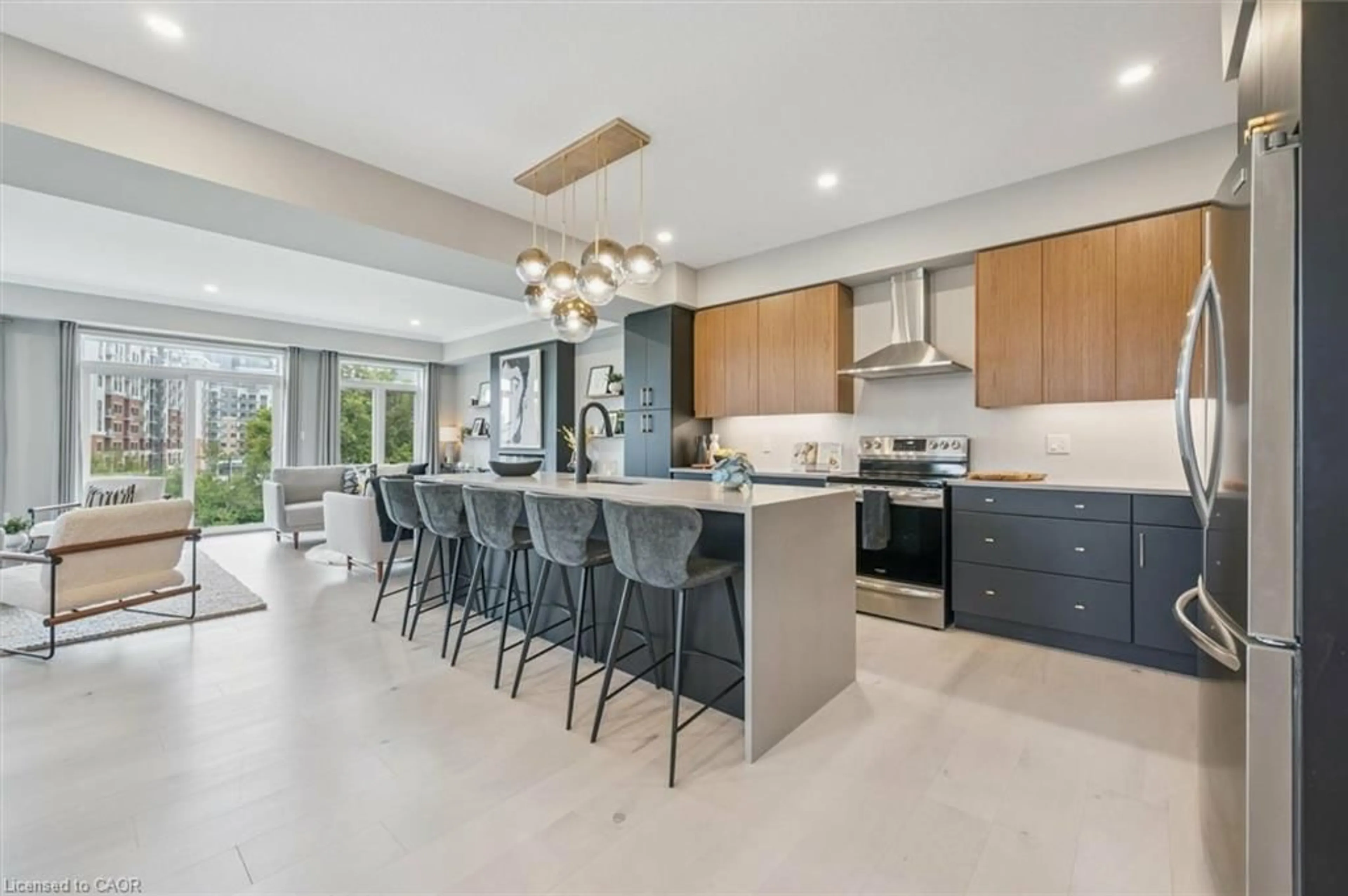 Open concept kitchen, ceramic/tile floor for 43 Everton Dr, Guelph Ontario N1E 0R9