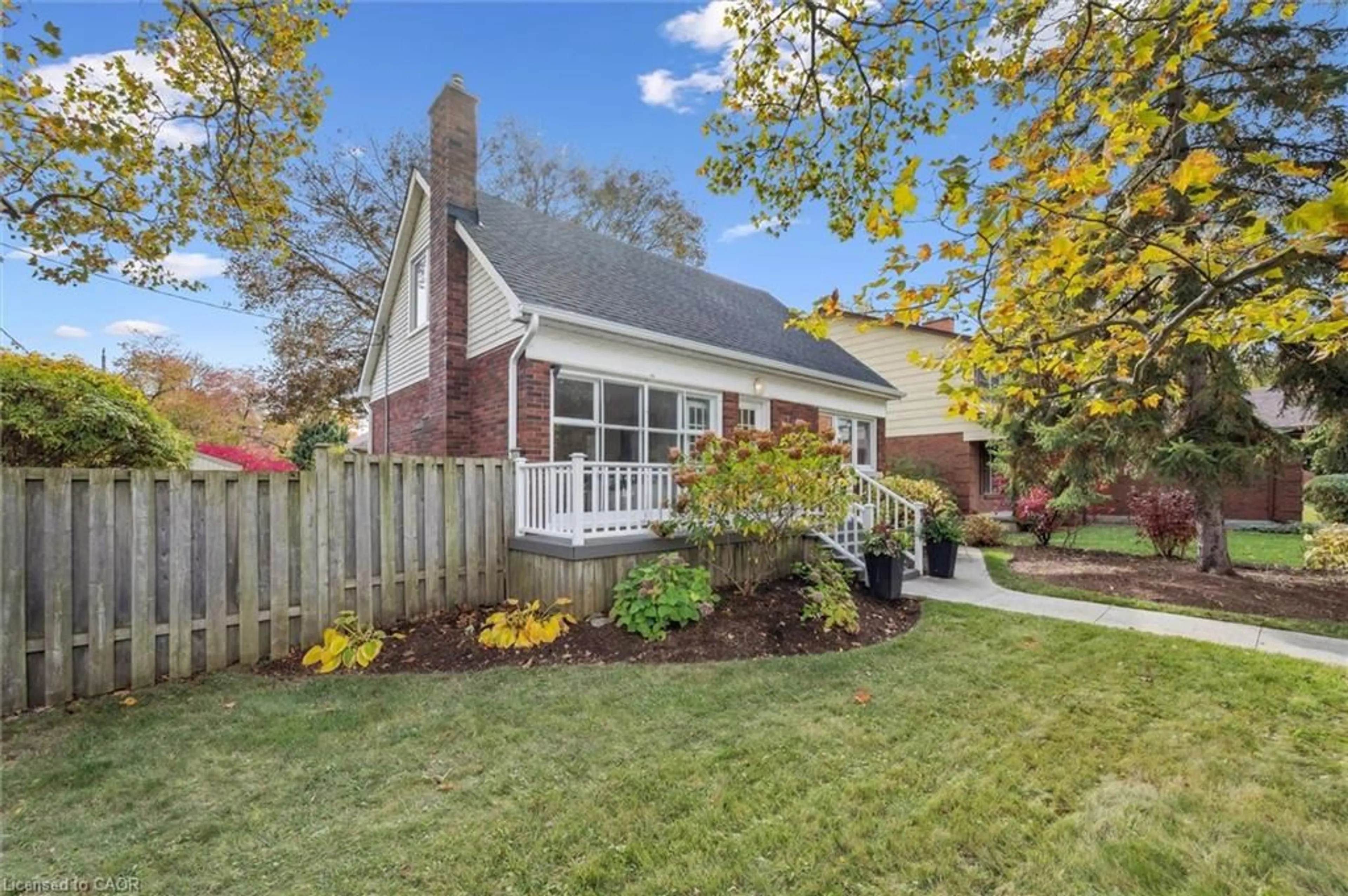 Home with brick exterior material, street for 151 Concession St, Cambridge Ontario N1R 2H5