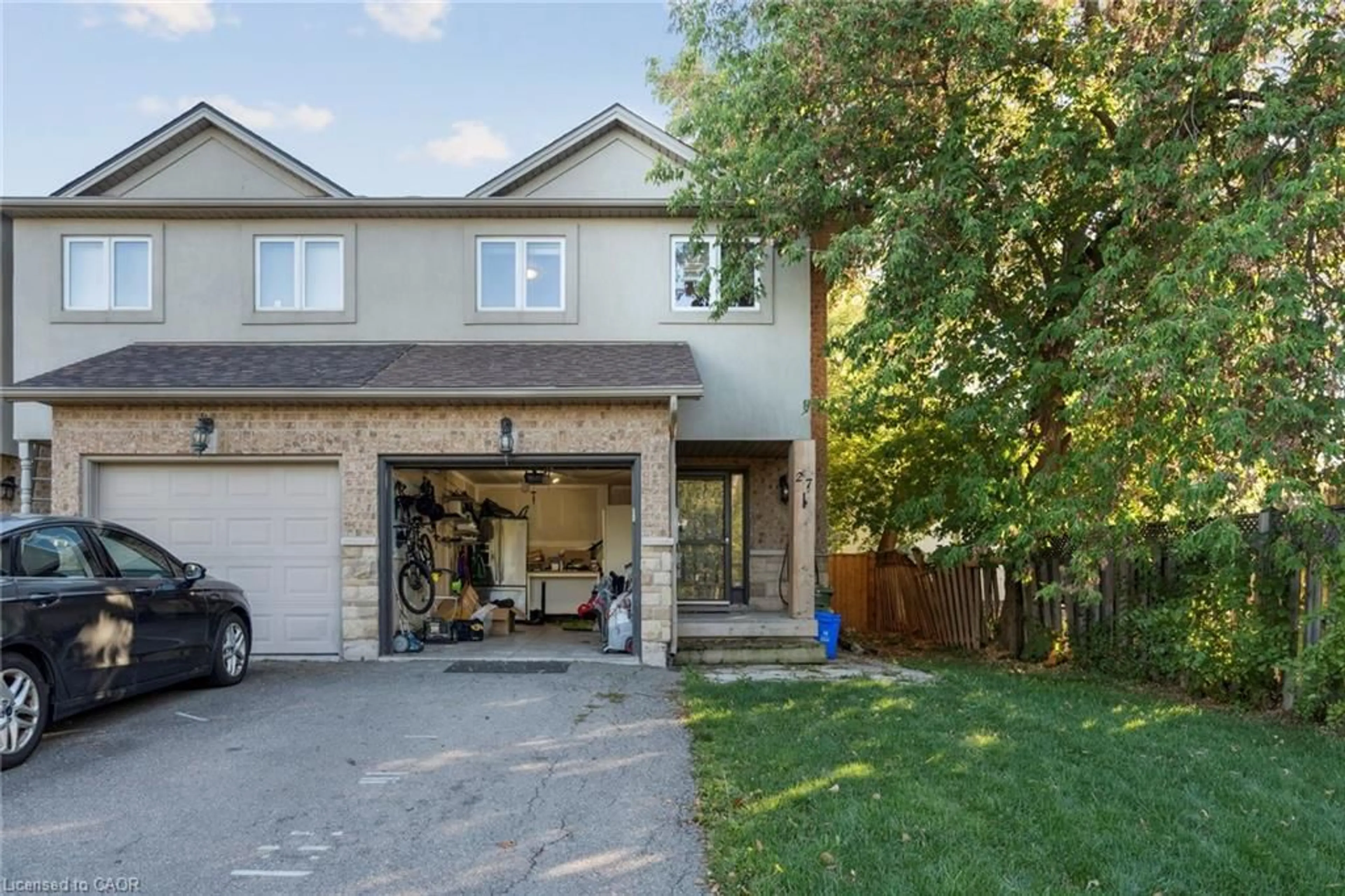 Home with brick exterior material, street for 27 Pettit St, Stoney Creek Ontario L8E 5V7