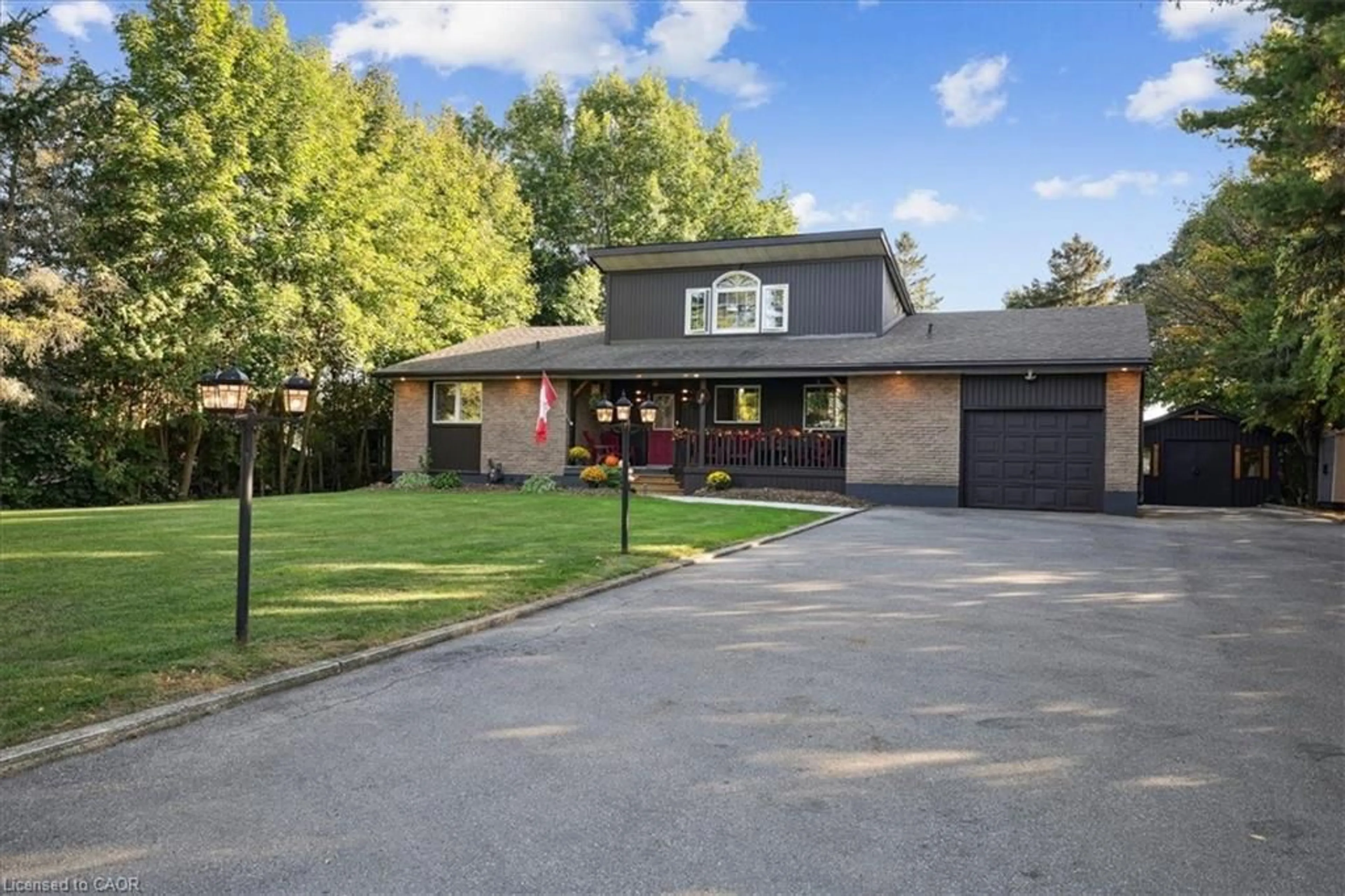 Home with brick exterior material, street for 3125 Guyatt Rd, Hannon Ontario L0R 1P0