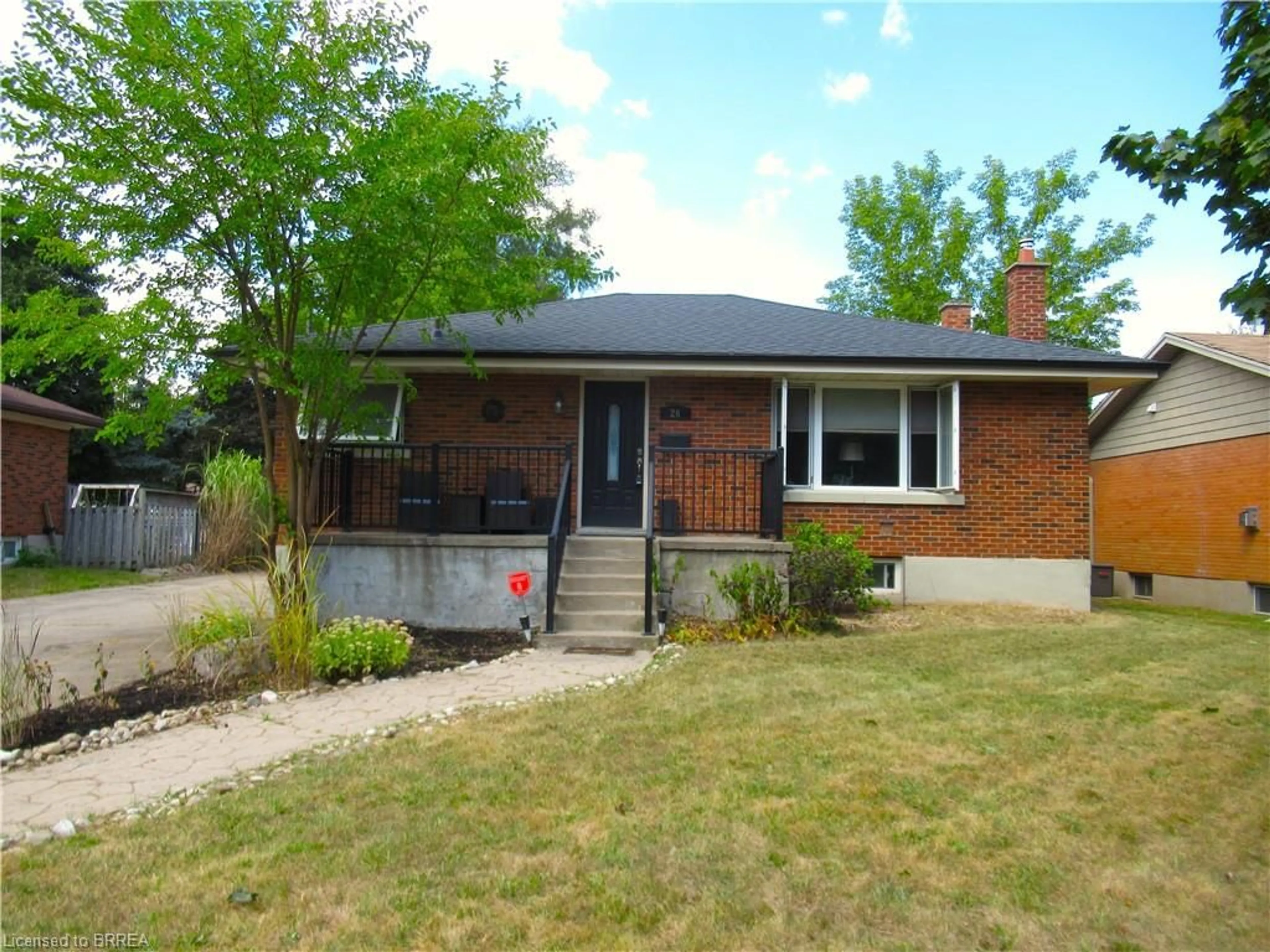 Home with brick exterior material, street for 26 Terrance Dr, Brantford Ontario N3R 3G1
