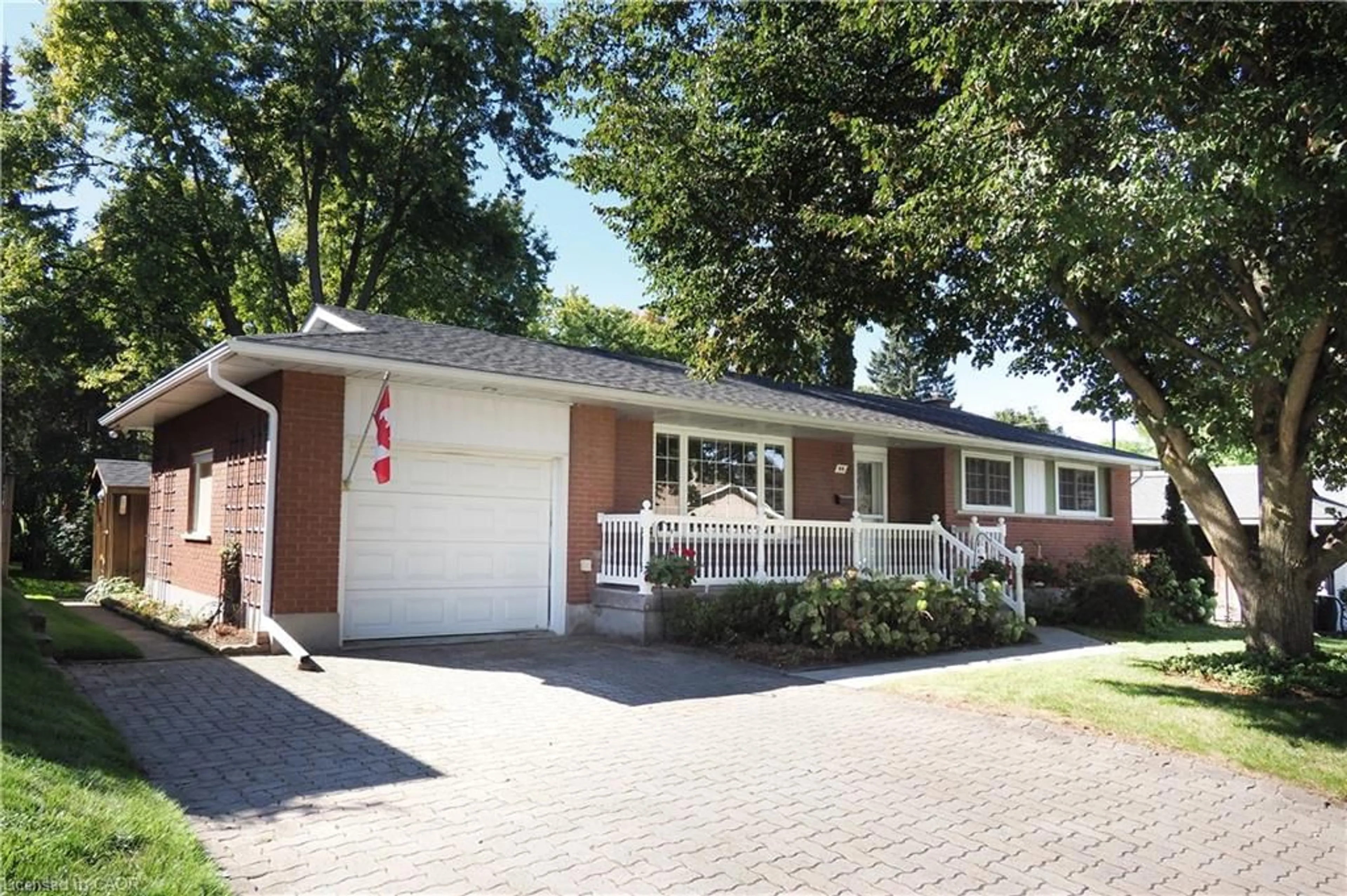 Home with brick exterior material, street for 44 Hampton St, Elmira Ontario N3B 1L7