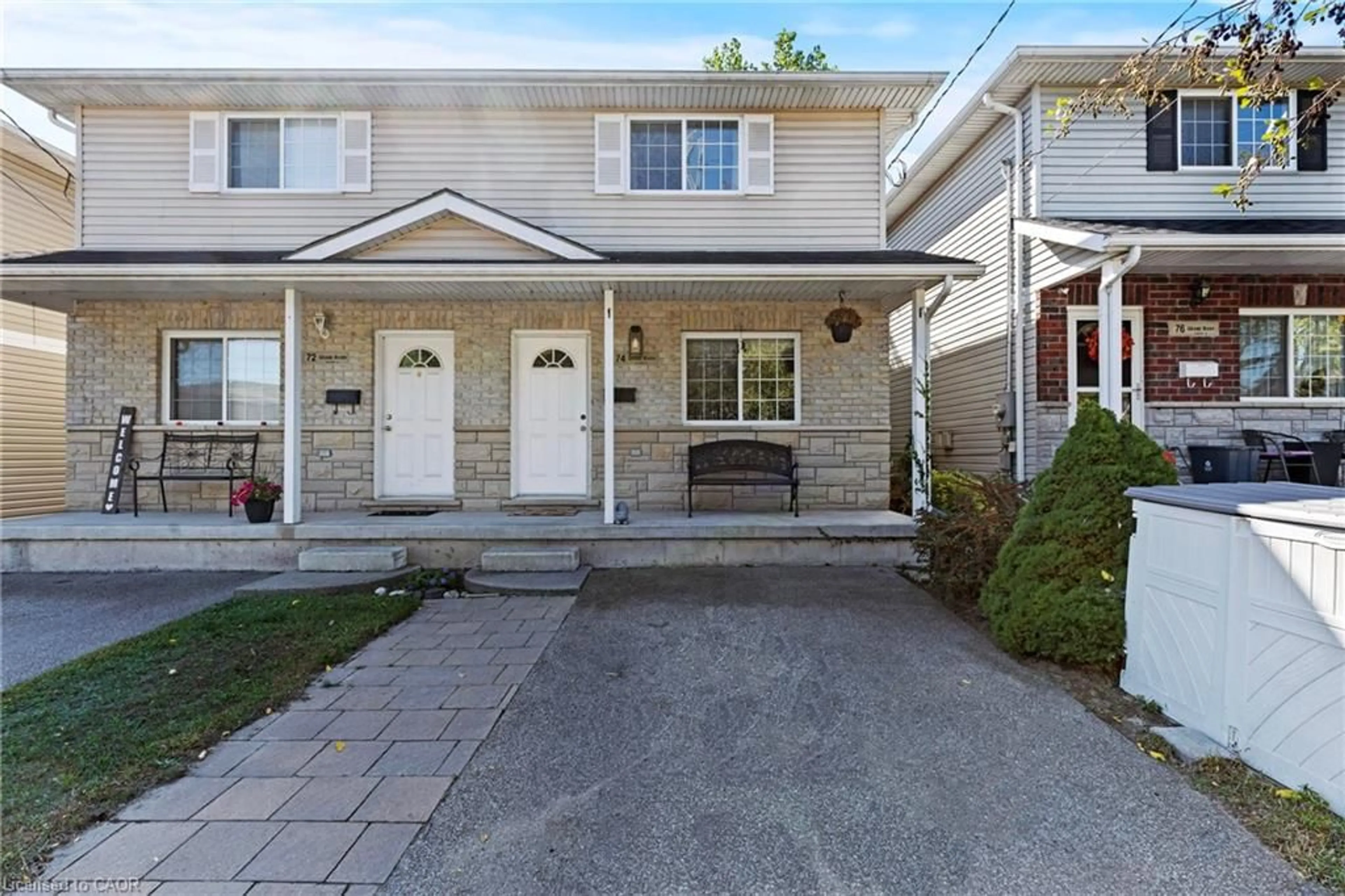 Unknown for 74 Grand River Ave, Brantford Ontario N3T 4X4