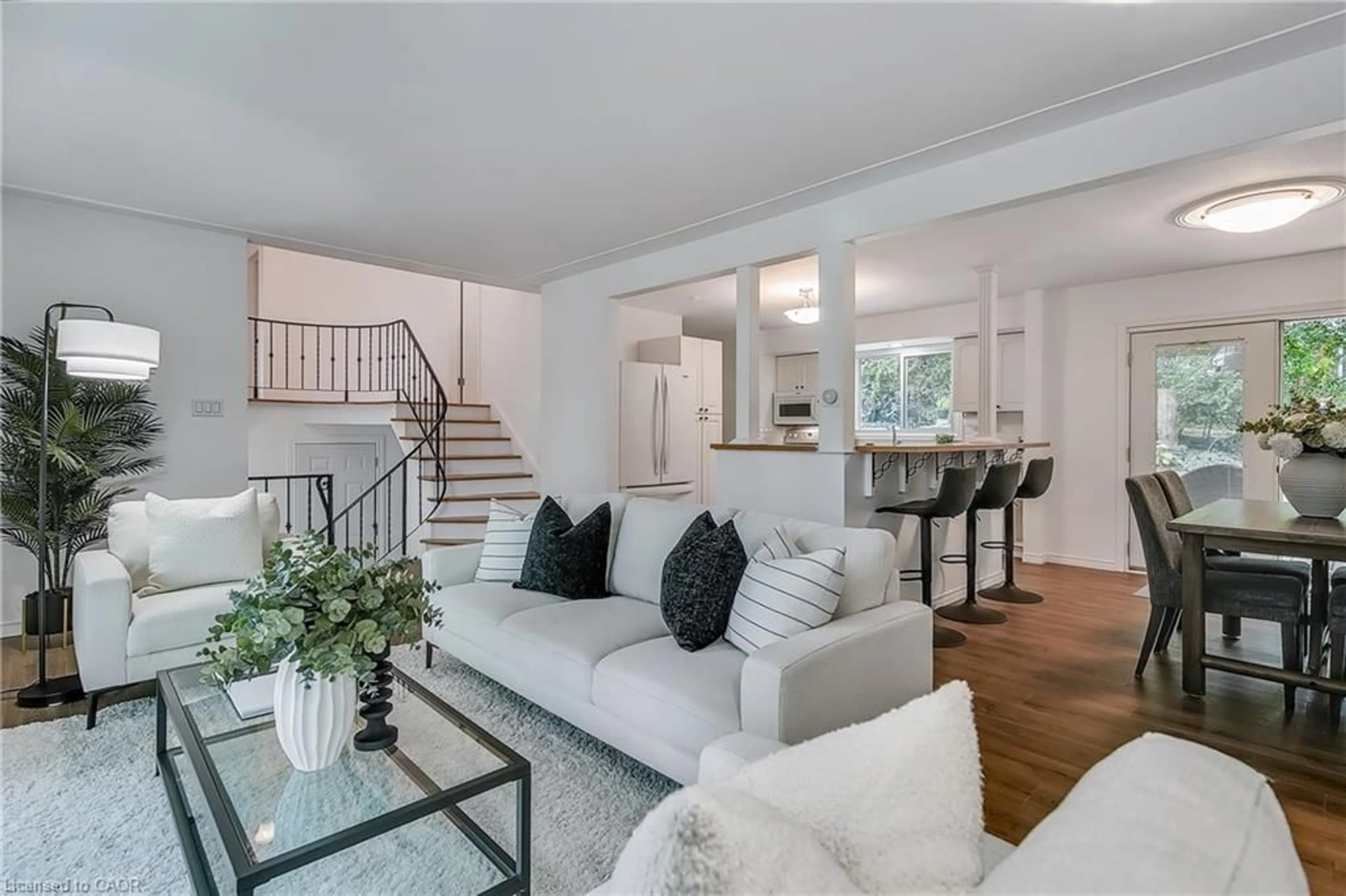 Living room with furniture, unknown for 259 Lincoln Rd, Waterloo Ontario N2J 2P6