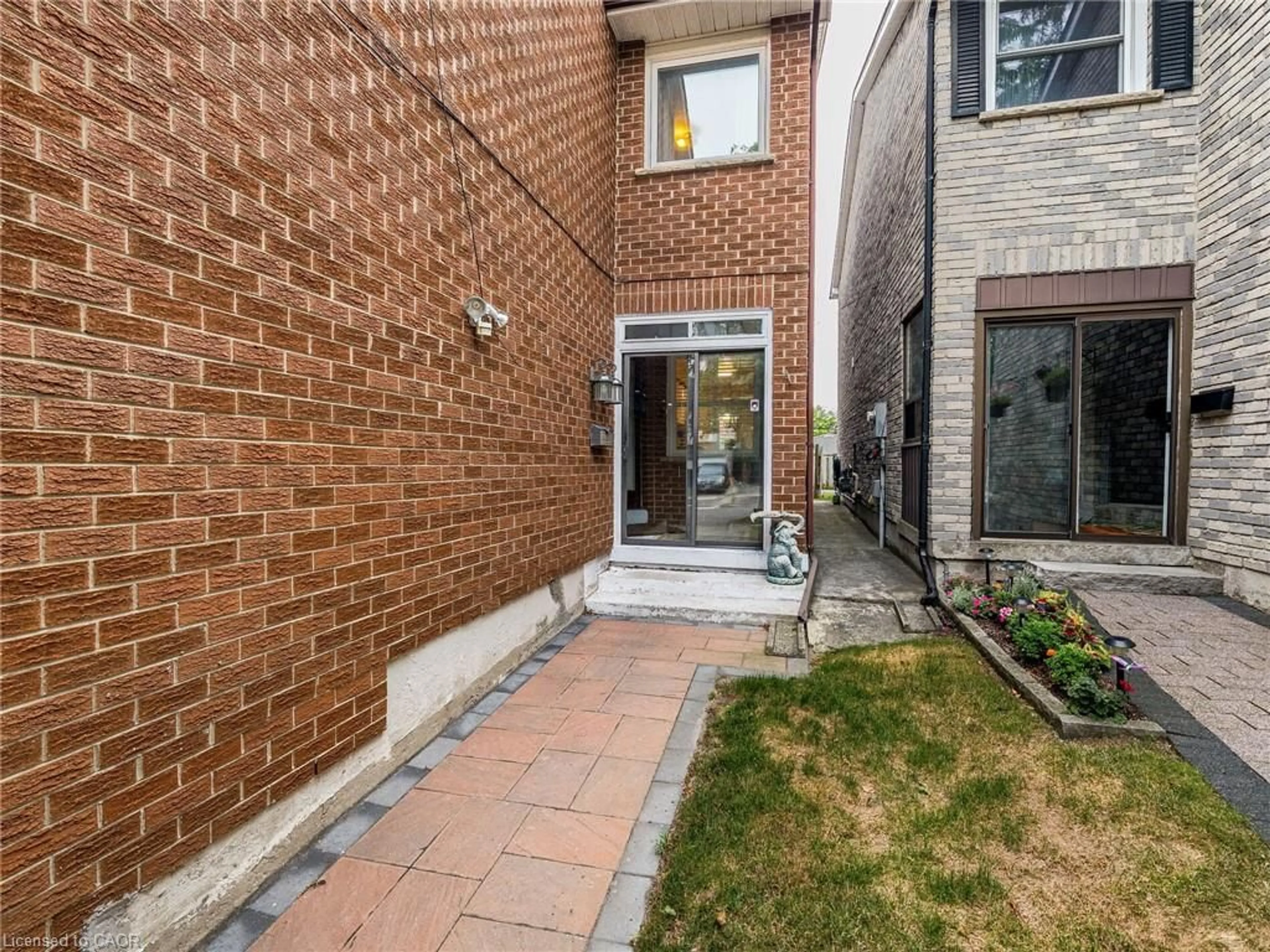 Home with brick exterior material, street for 69 New Seabury Dr, Concord Ontario L4K 2B7