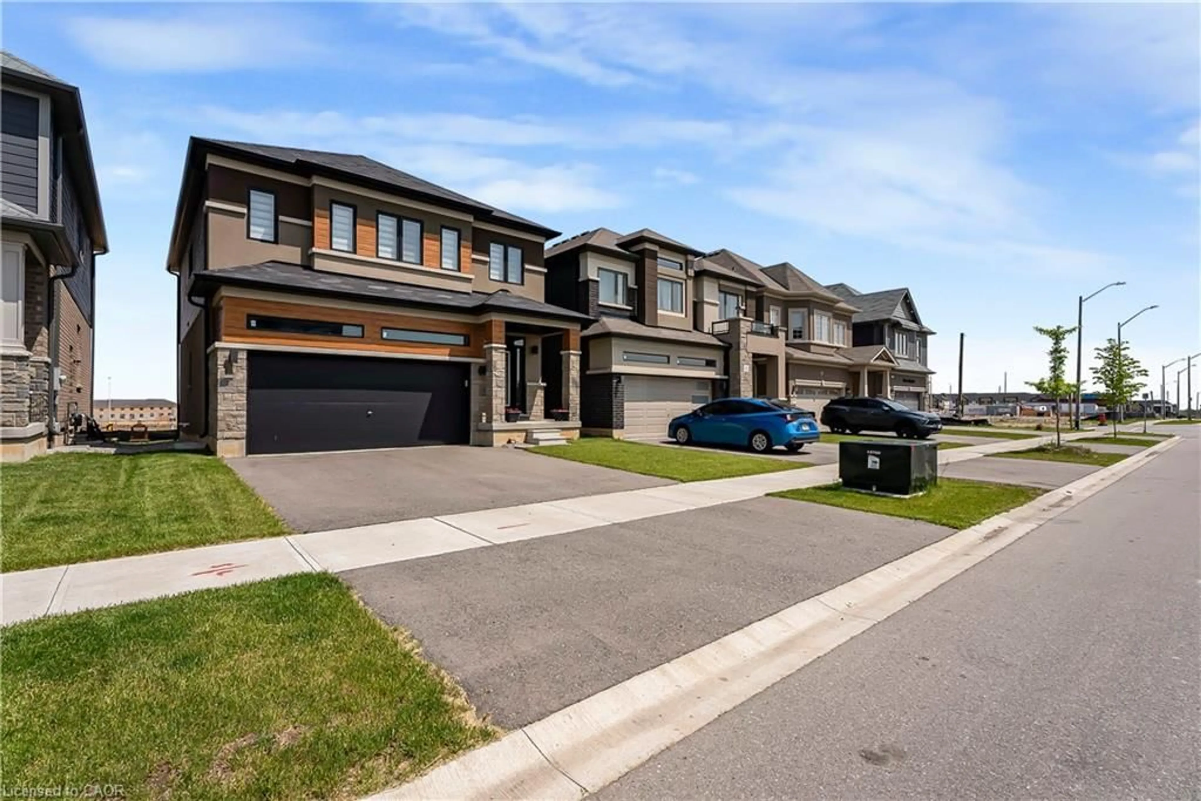 Home with brick exterior material, street for 16 Scenic Ridge Gate, Paris Ontario N3L 0K4