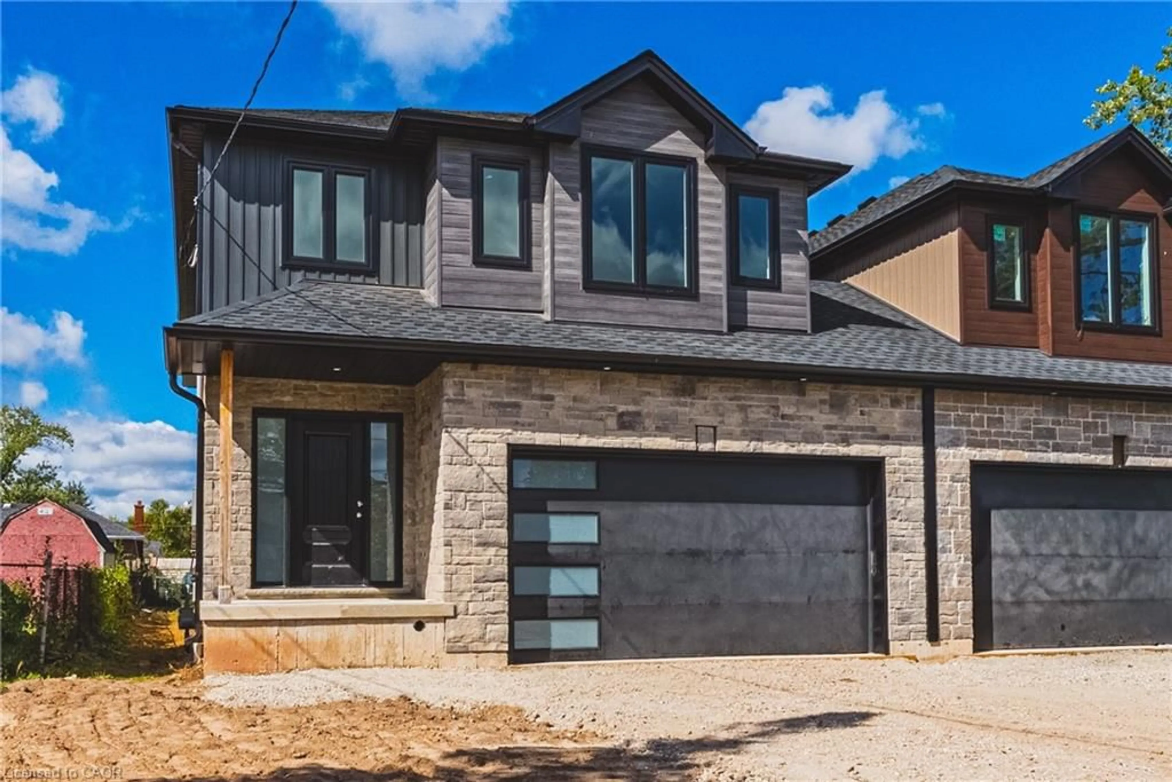 Home with brick exterior material, street for 39 Norwich Rd, Stoney Creek Ontario L8E 1Z7