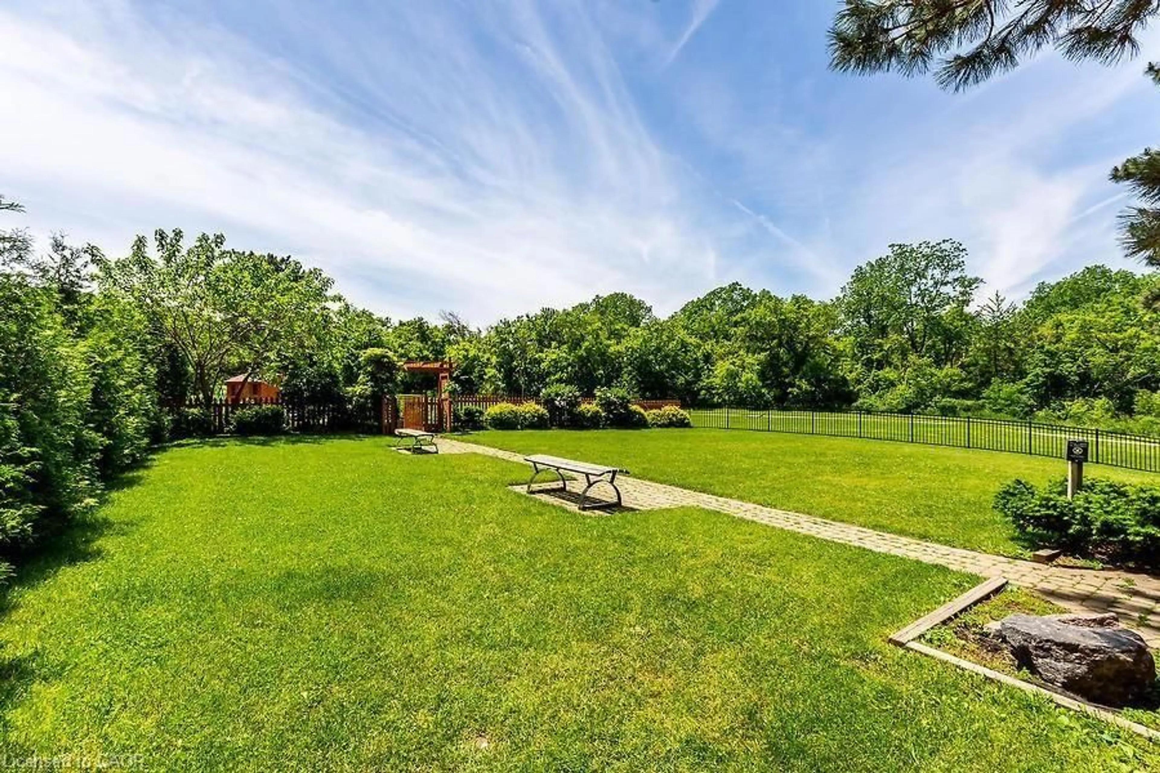 A pic from outside/outdoor area/front of a property/back of a property/a pic from drone, water/lake/river/ocean view for 350 Quigley Rd #316, Hamilton Ontario L8K 5N5