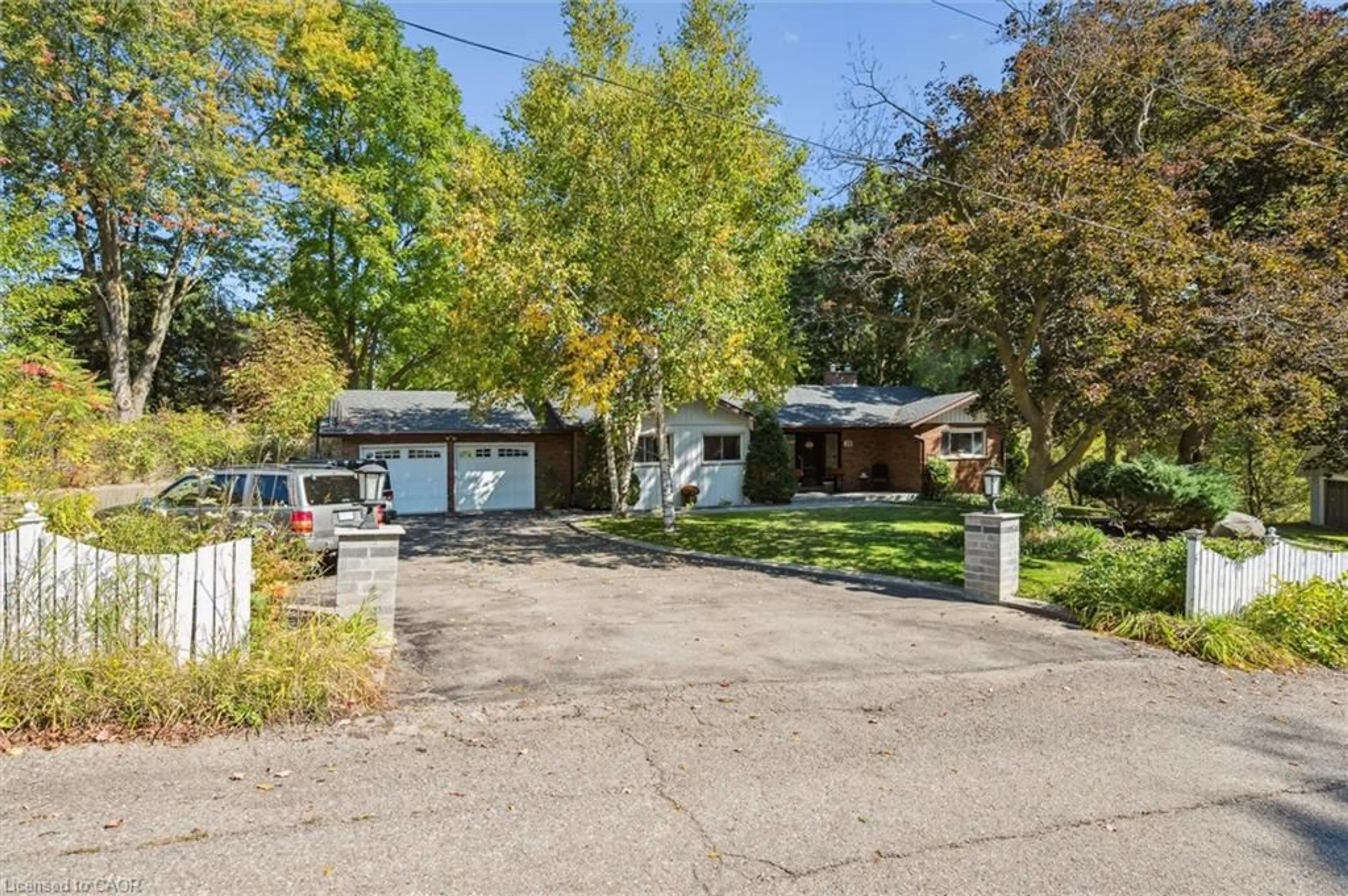Unknown for 19 Stewarttown Rd, Georgetown Ontario L7G 4S5