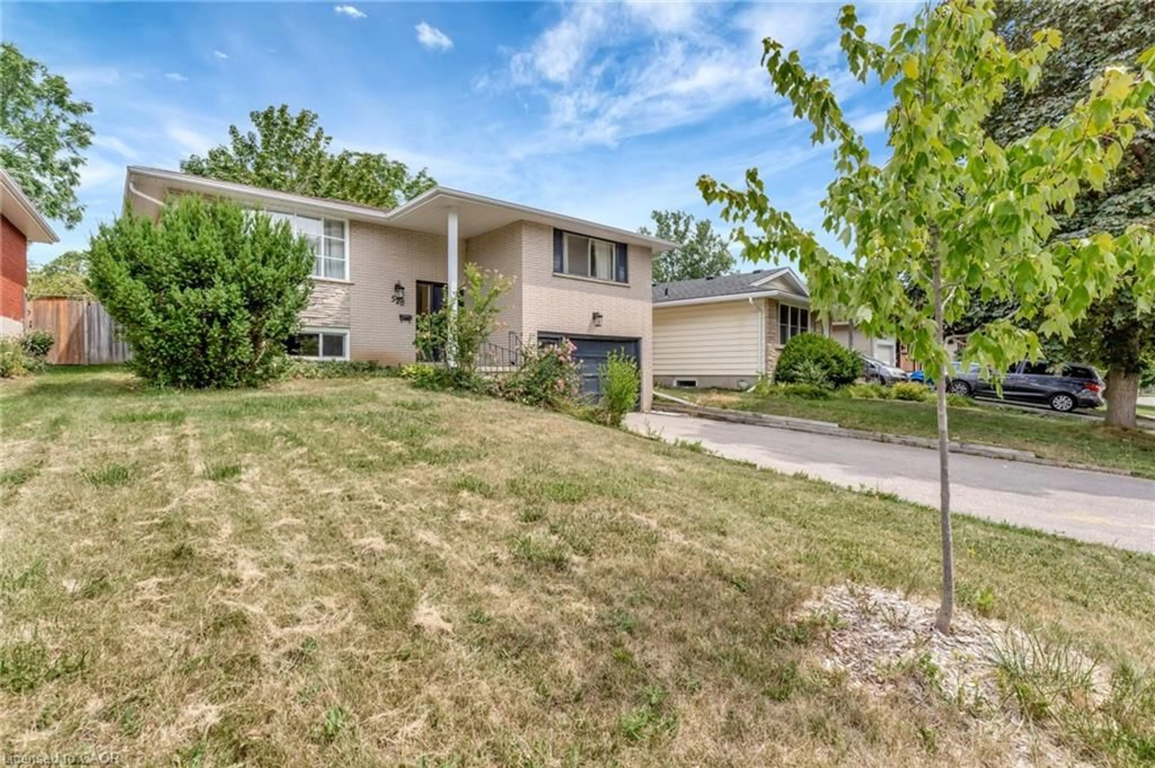 Unknown for 528 Havelock Dr, Waterloo Ontario N2L 4N7
