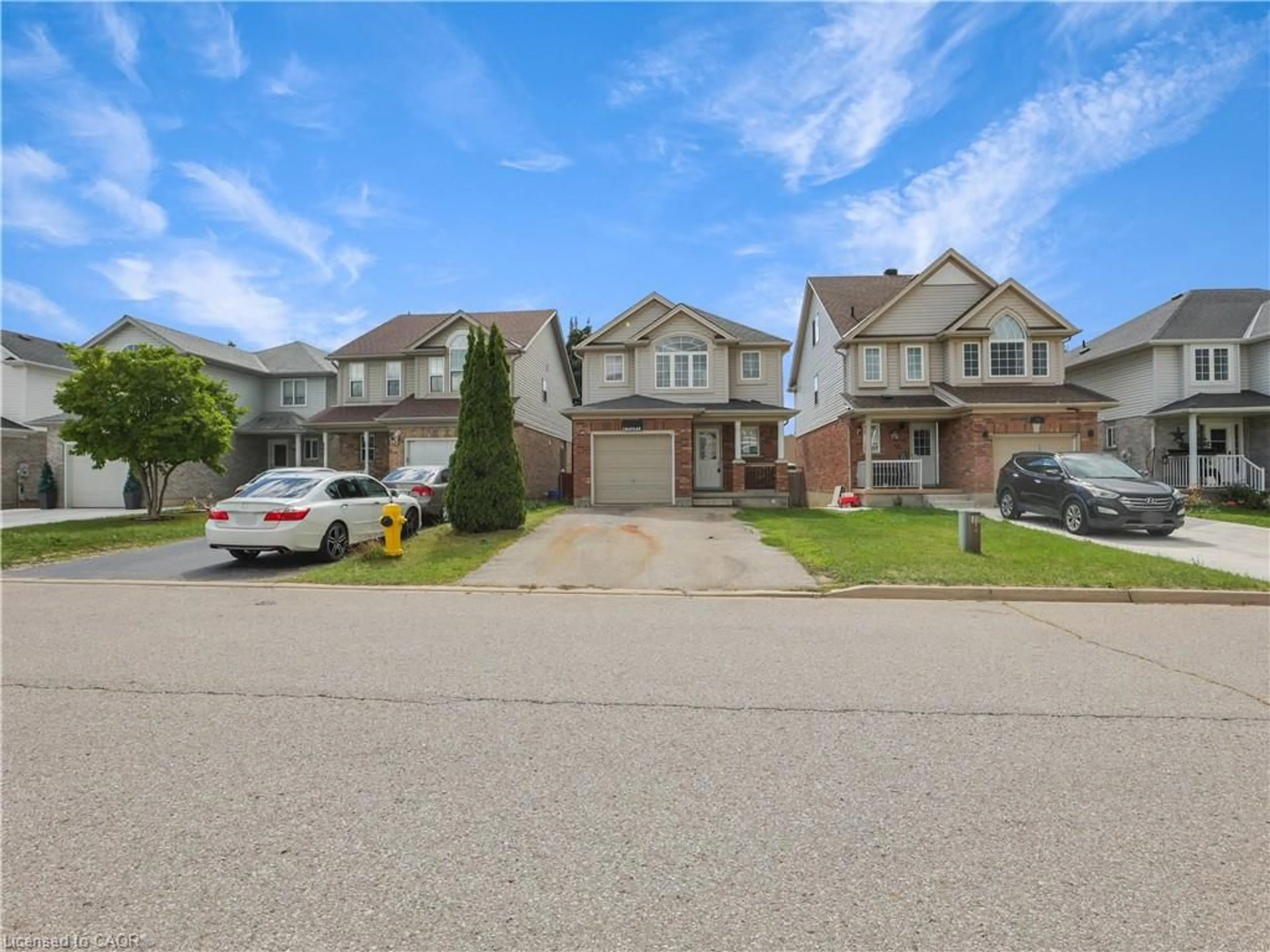 Unknown for 14 Chateau Cres, Cambridge Ontario N3H 5S2