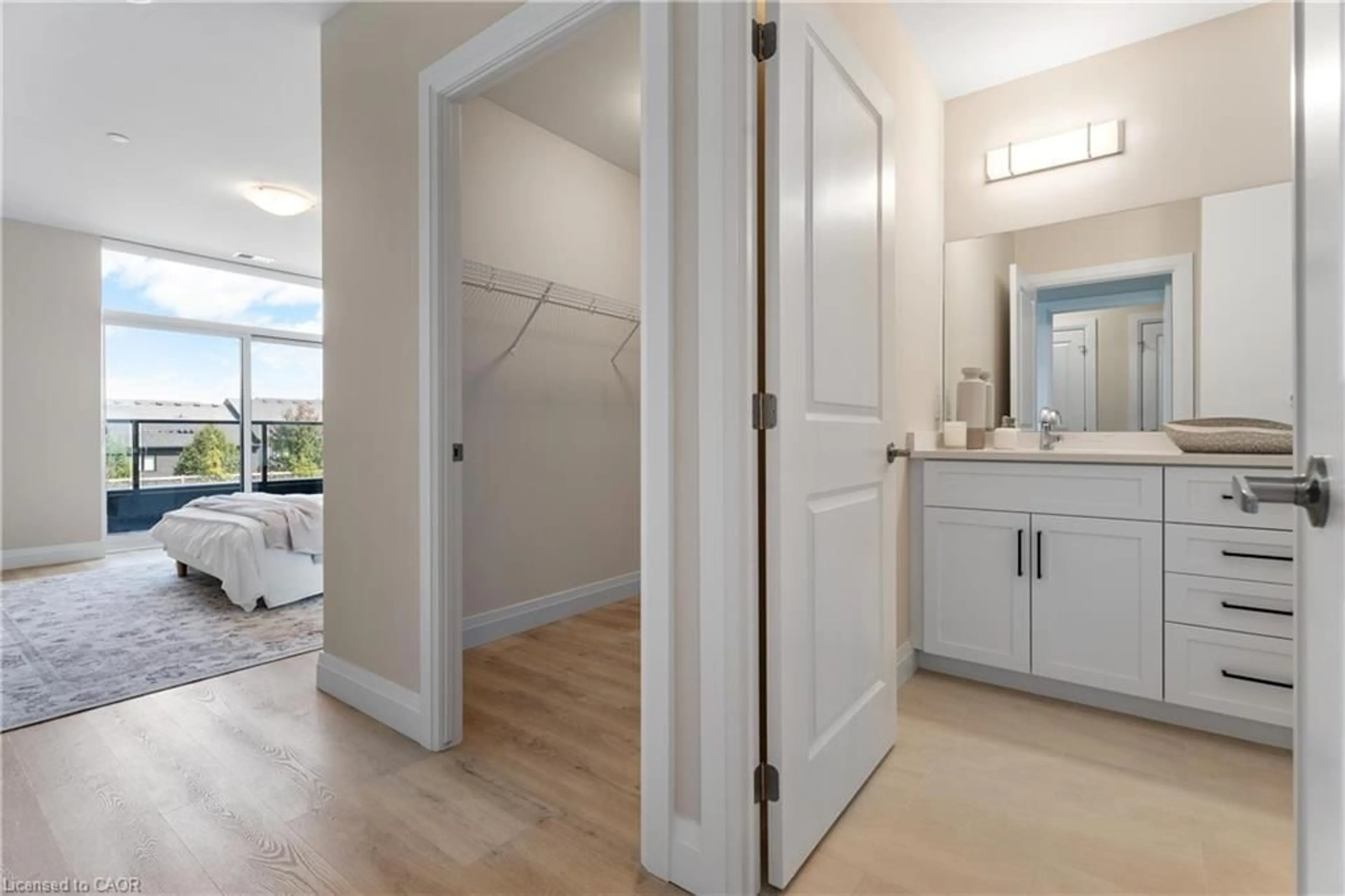 Indoor entryway for 1882 Gordon Street St #209, Guelph Ontario N1K 0P6
