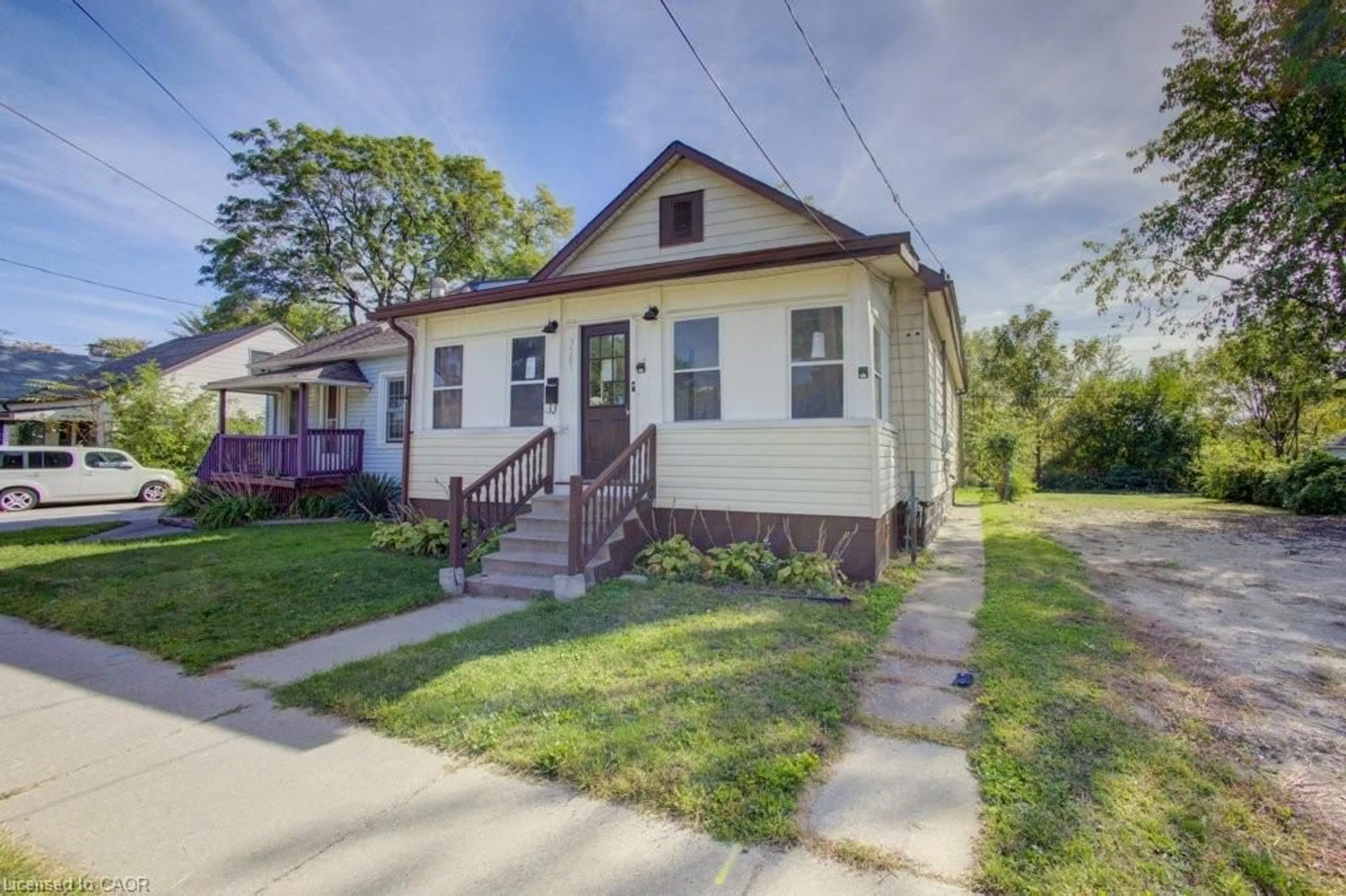 Unknown for 3587 Bloomfield Rd, Windsor Ontario N9C 1R8