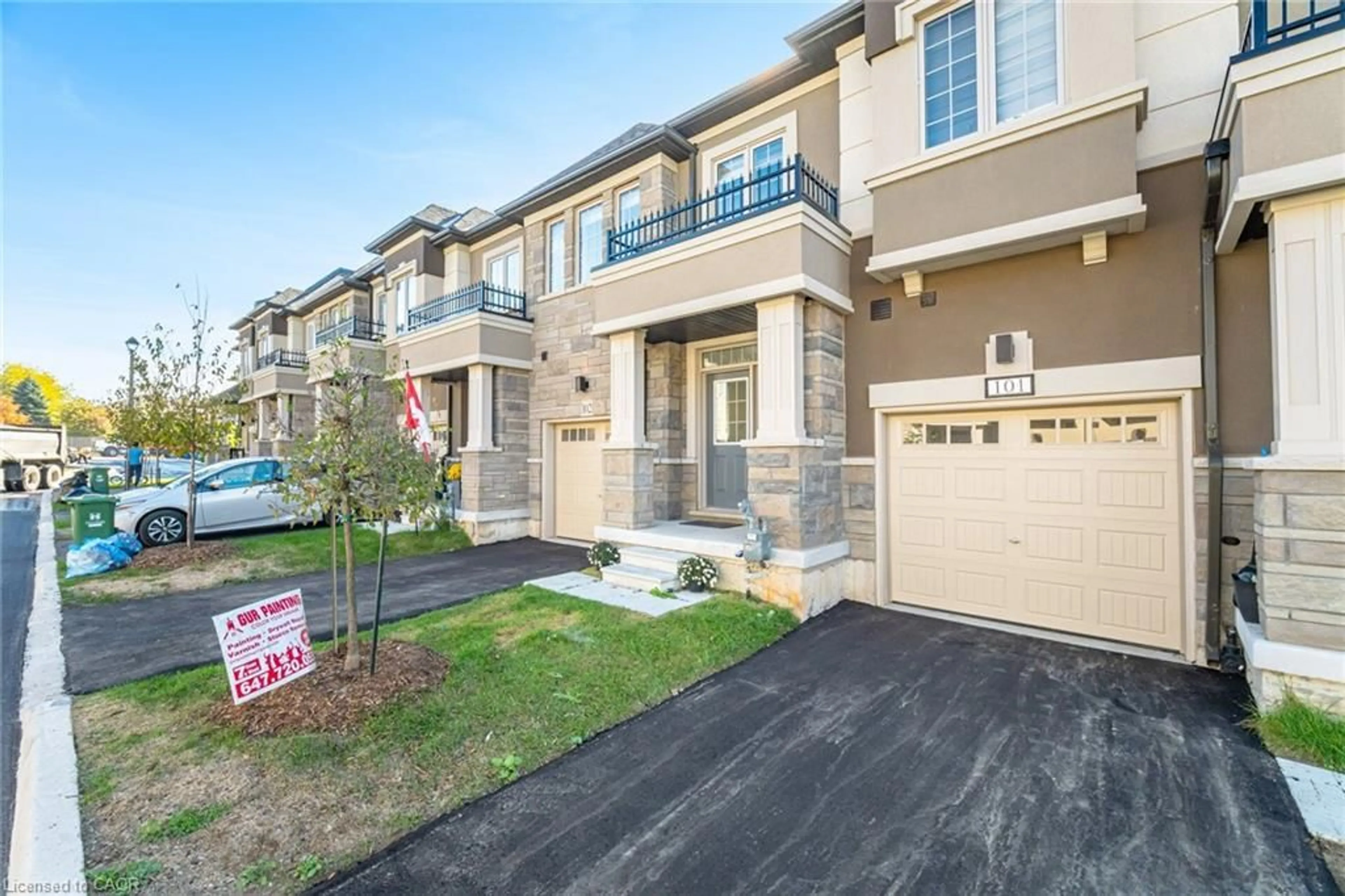 Unknown for 305 Garner Rd, Hamilton Ontario L9G 5E6