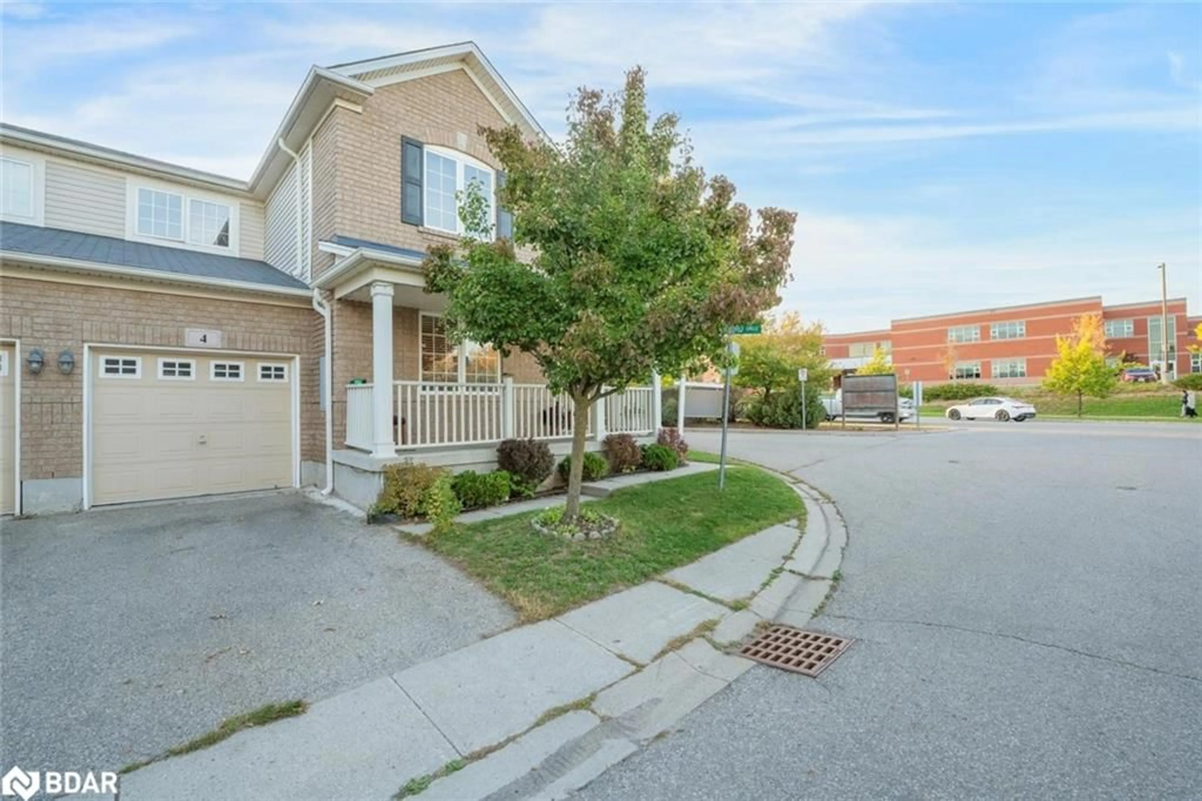 A pic from outside/outdoor area/front of a property/back of a property/a pic from drone, street for 4 Owl St, Cambridge Ontario N3C 0A9