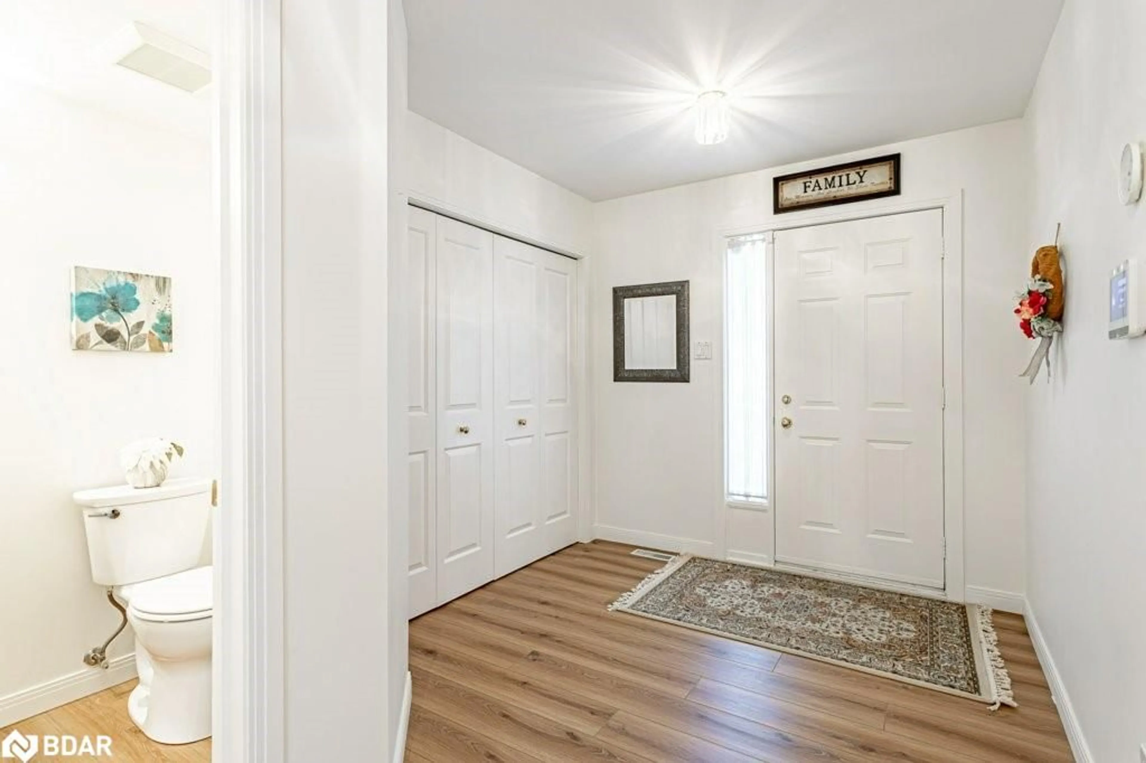Indoor entryway for 155 Killarney Rd #14, London Ontario N5X 3X8