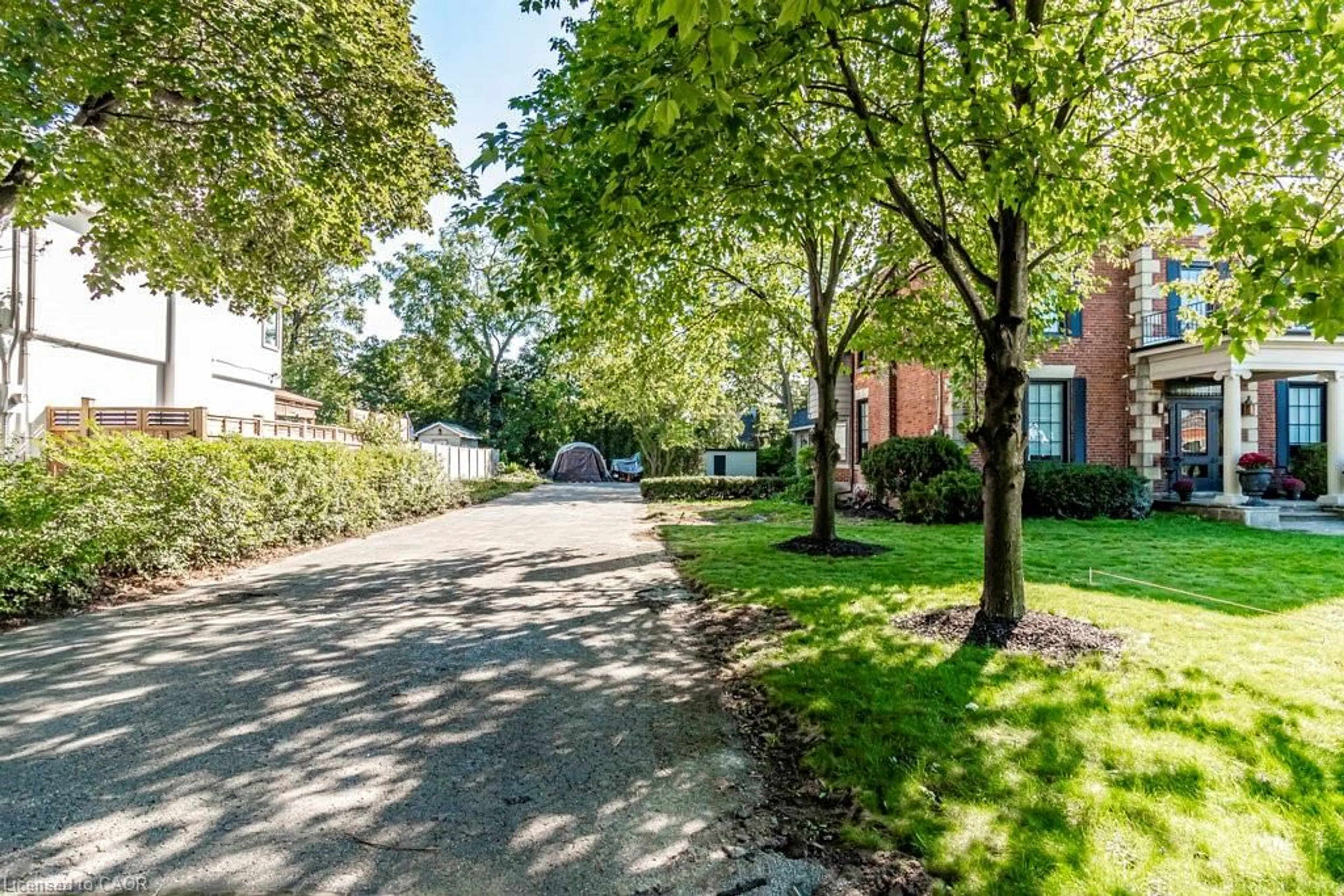 Unknown for 182 Concession St, Hamilton Ontario L9A 1A8