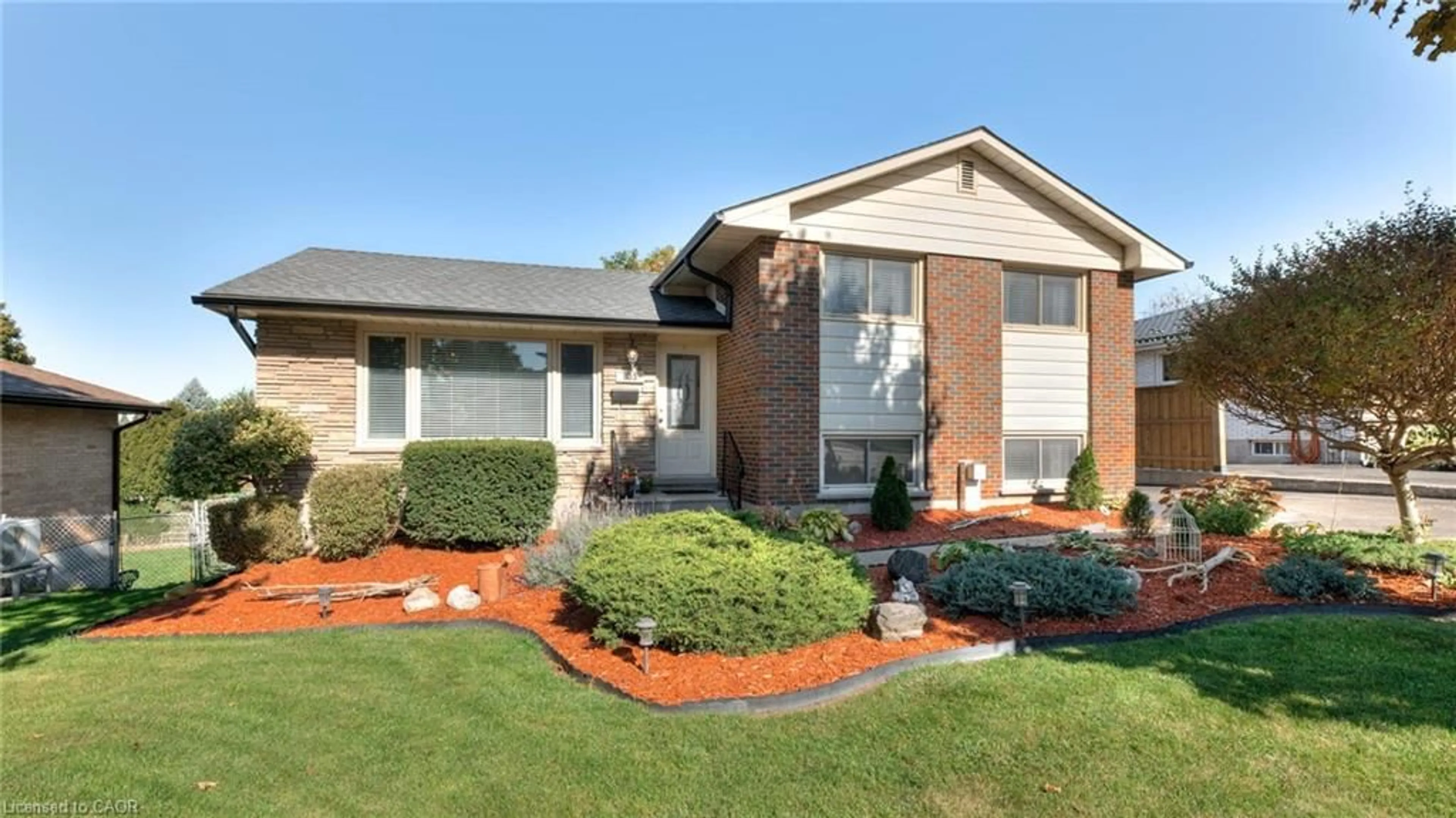 Home with brick exterior material, street for 933 Alice St, Woodstock Ontario N4S 2J9