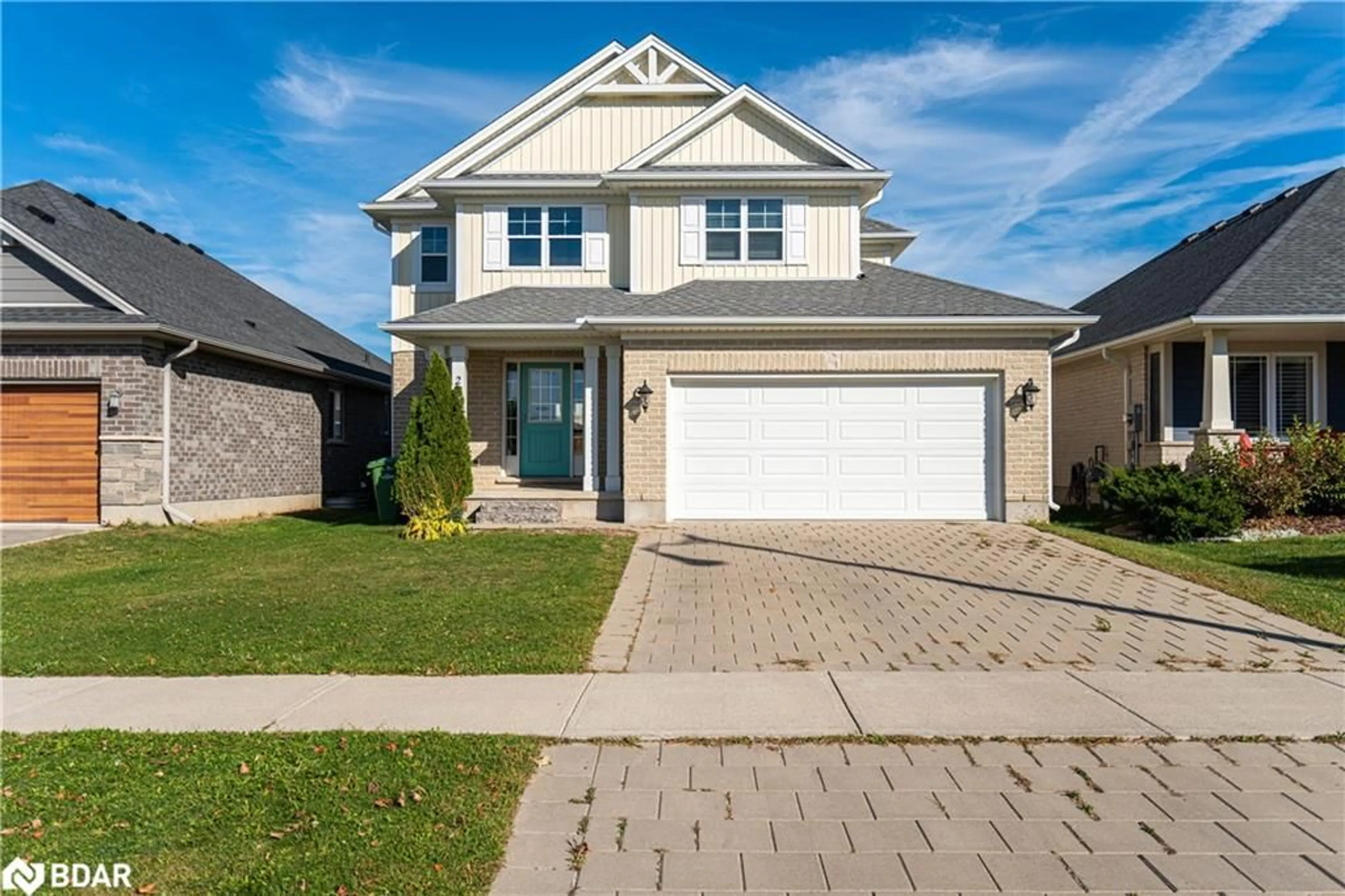 Home with vinyl exterior material, street for 25 Acorn Trail, St. Thomas Ontario N5R 0H5