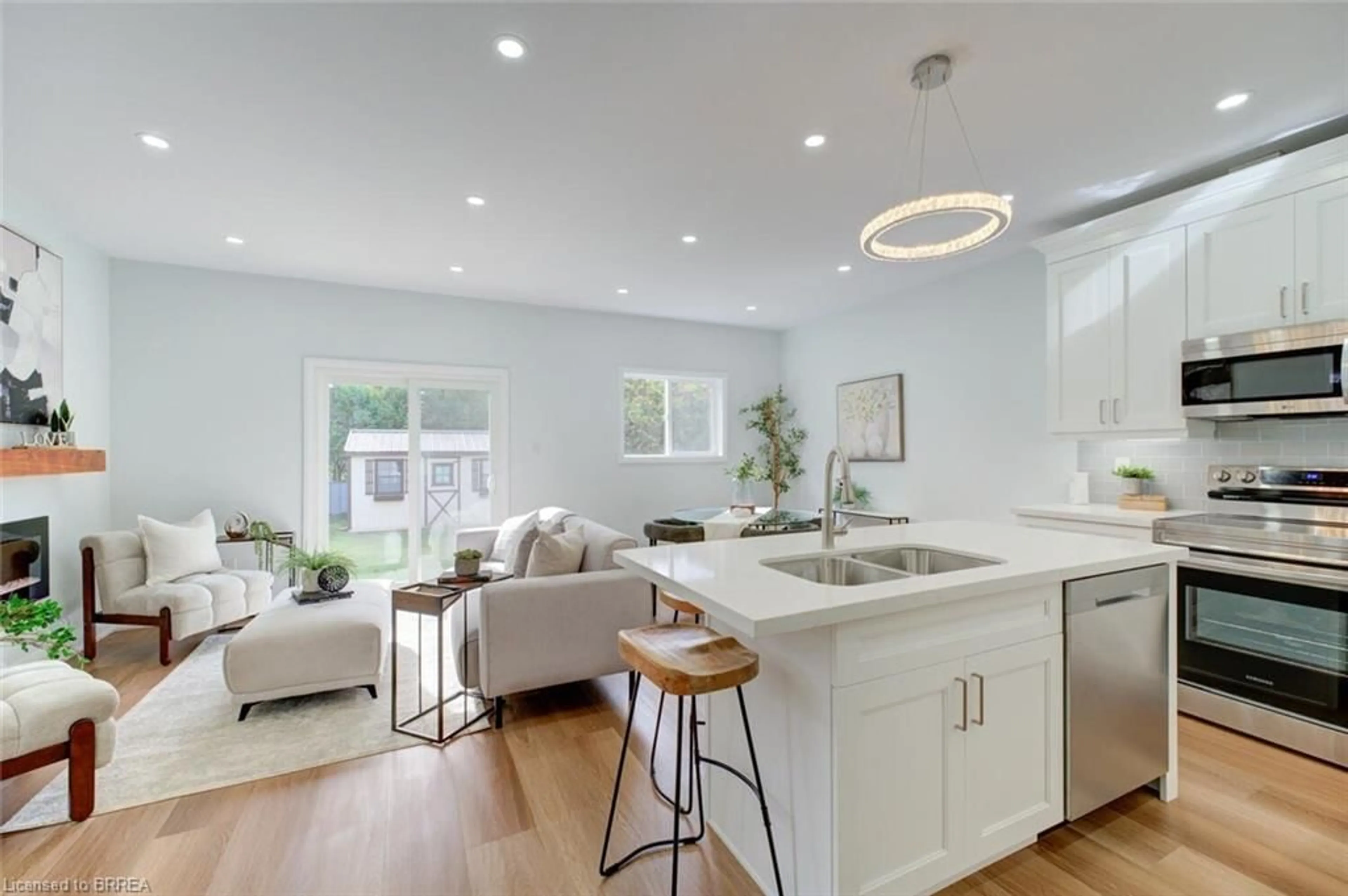 Open concept kitchen, unknown for 29 Wade Ave, Brantford Ontario N3T 1W9
