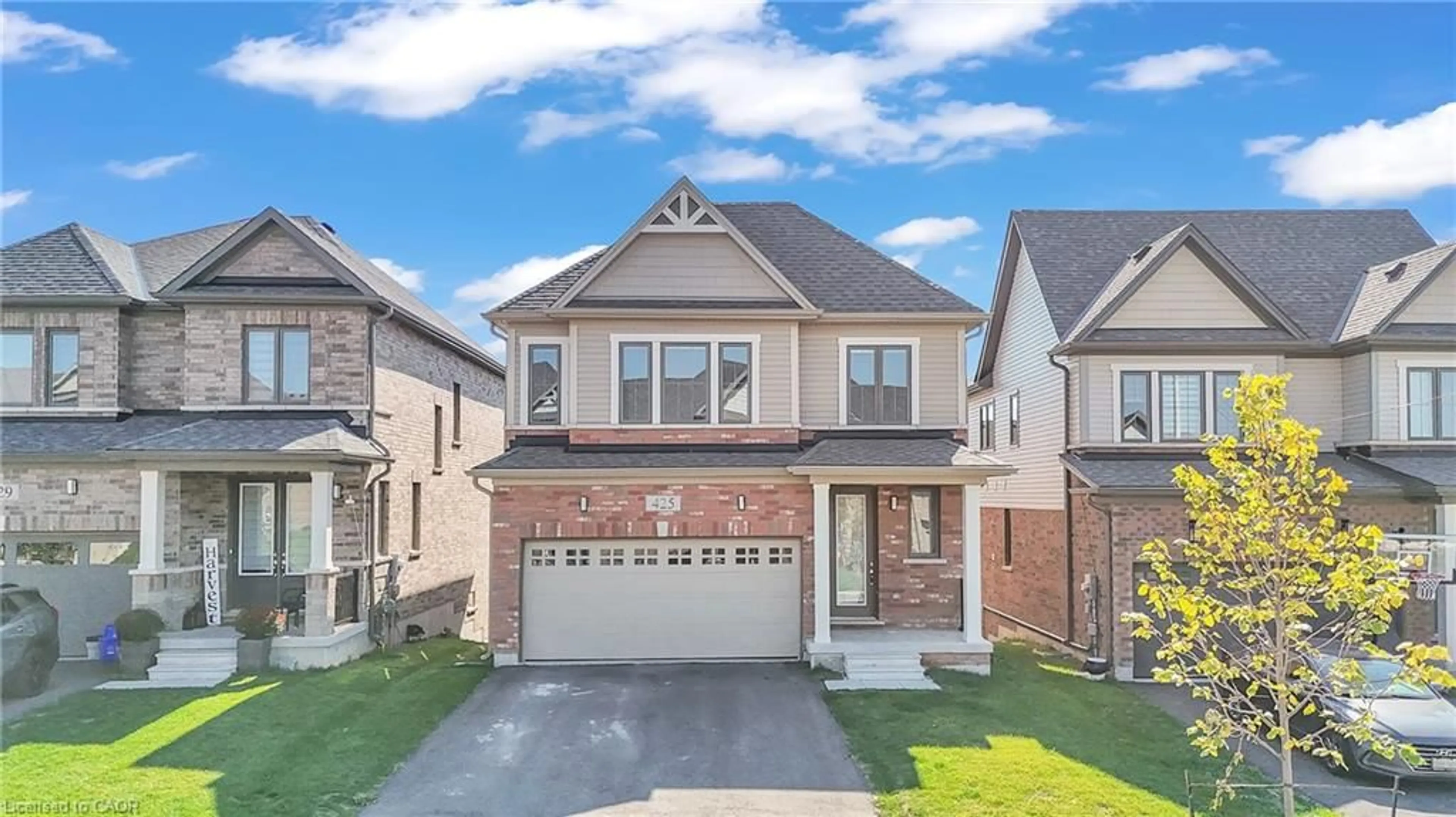 Home with brick exterior material, street for 425 Robert Woolner St, Ayr Ontario N0B 1E0