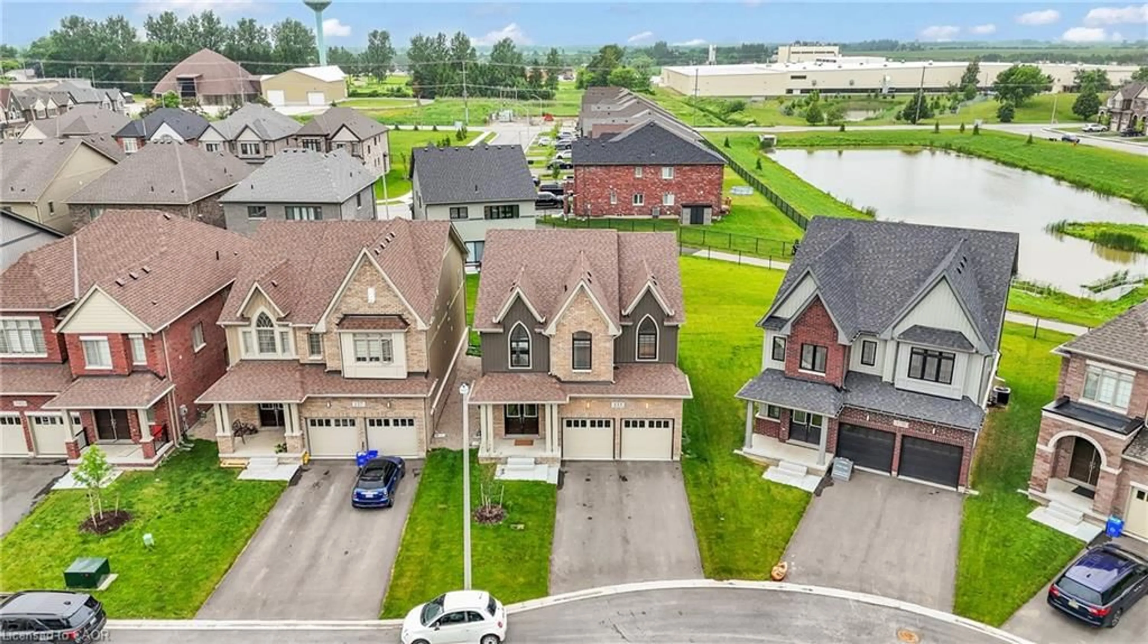 A pic from outside/outdoor area/front of a property/back of a property/a pic from drone, street for 133 Raftis St, Arthur Ontario N0G 1A0