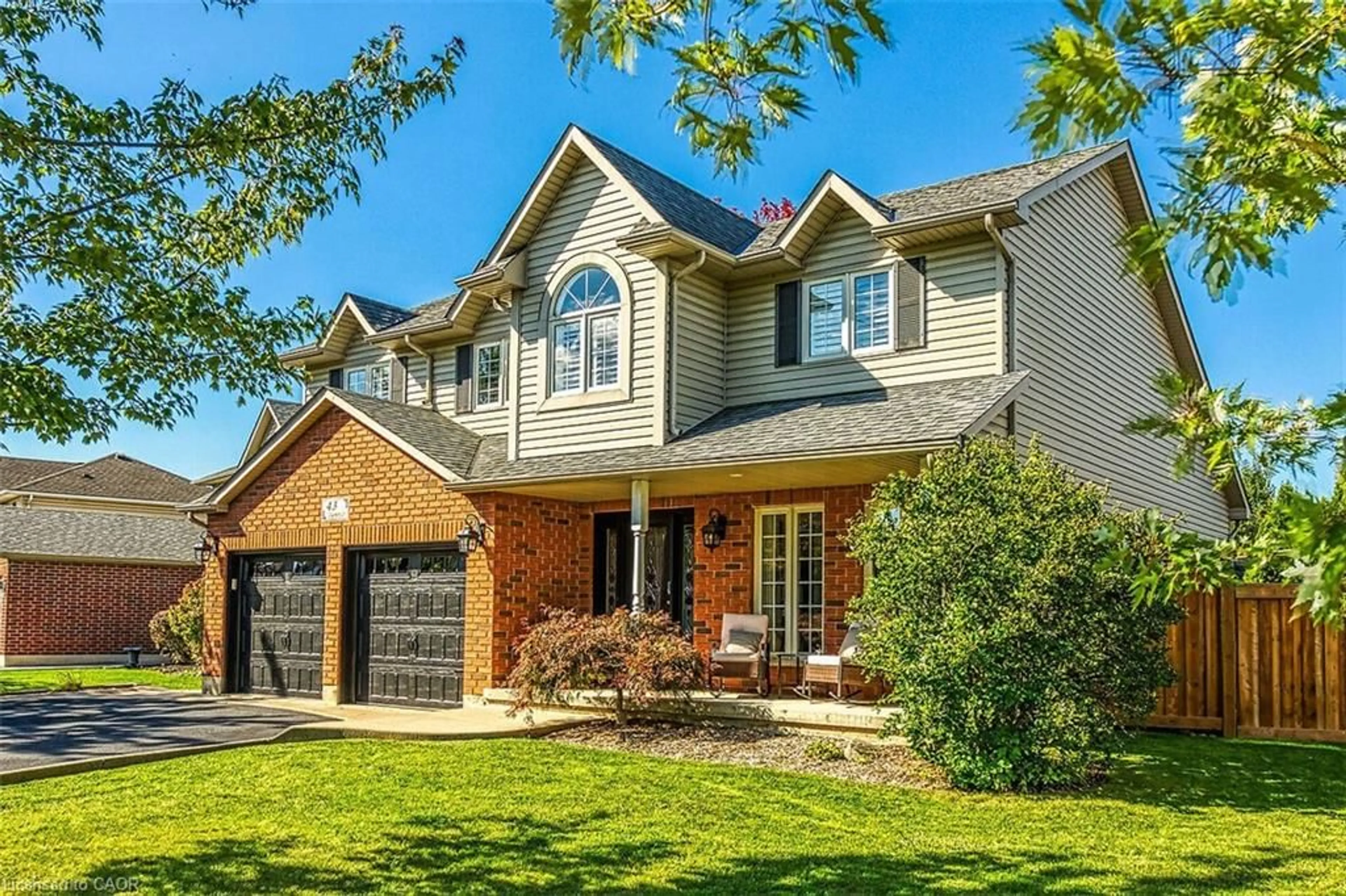 Home with brick exterior material, street for 43 Claymore Cres, Caledonia Ontario N3W 2P3