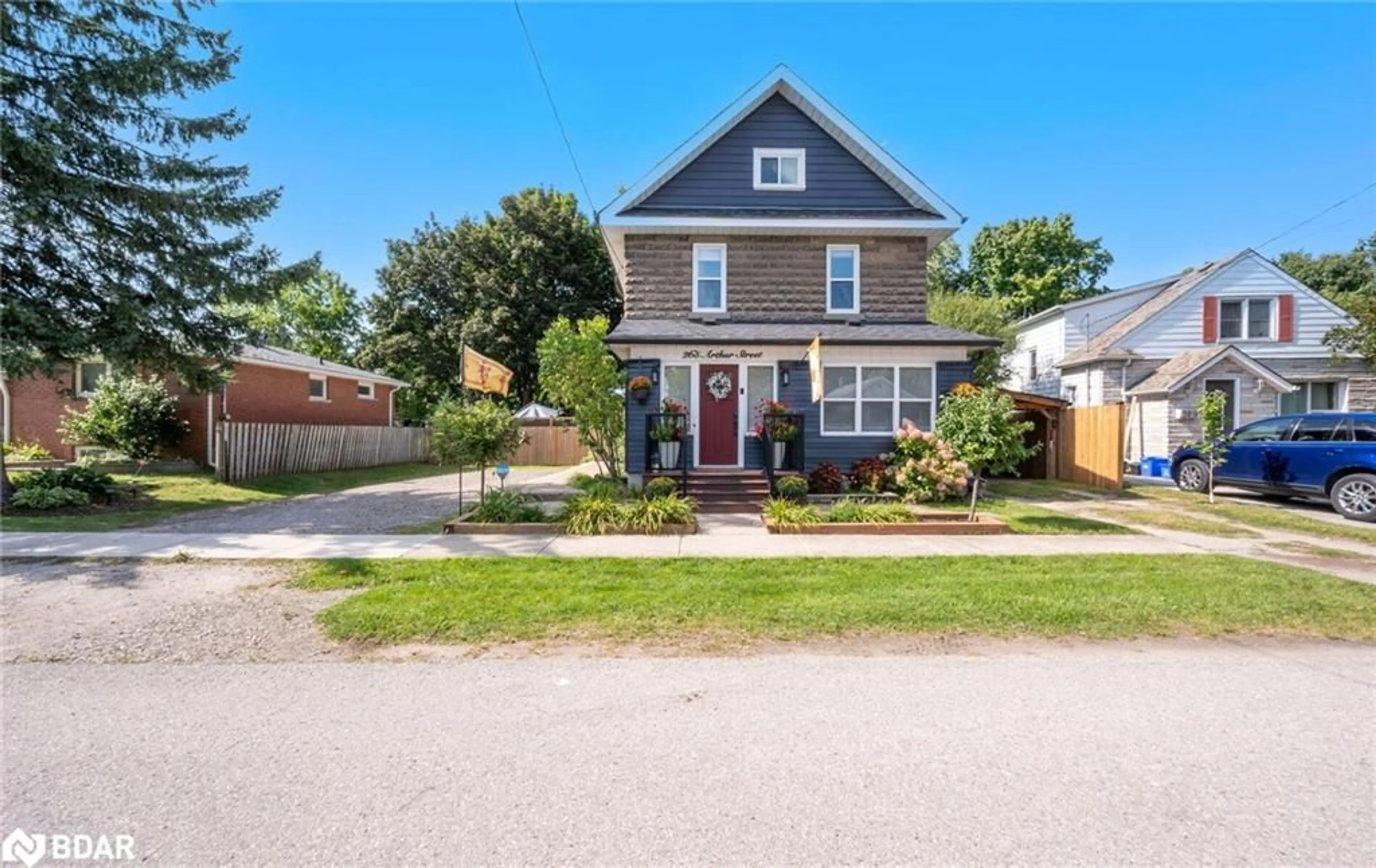 Home with brick exterior material, street for 265 Arthur St, Acton Ontario L7J 1M2