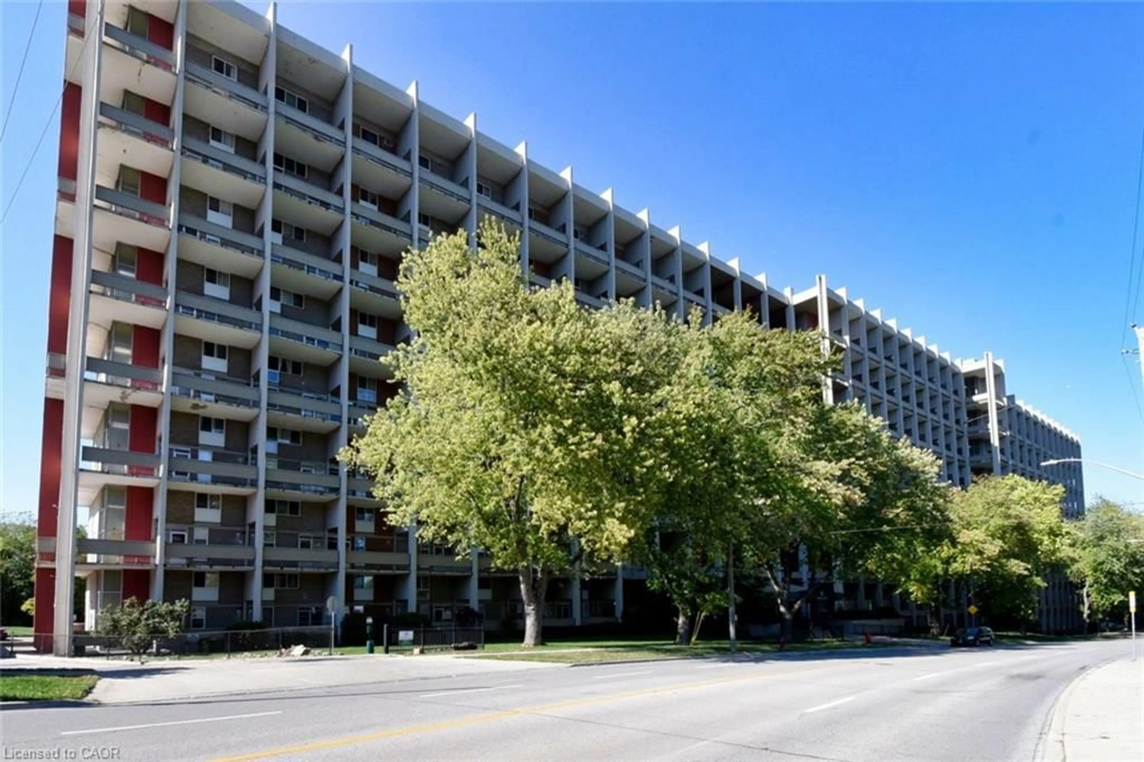 Unknown for 350 Quigley Rd #212, Hamilton Ontario L8K 5N2