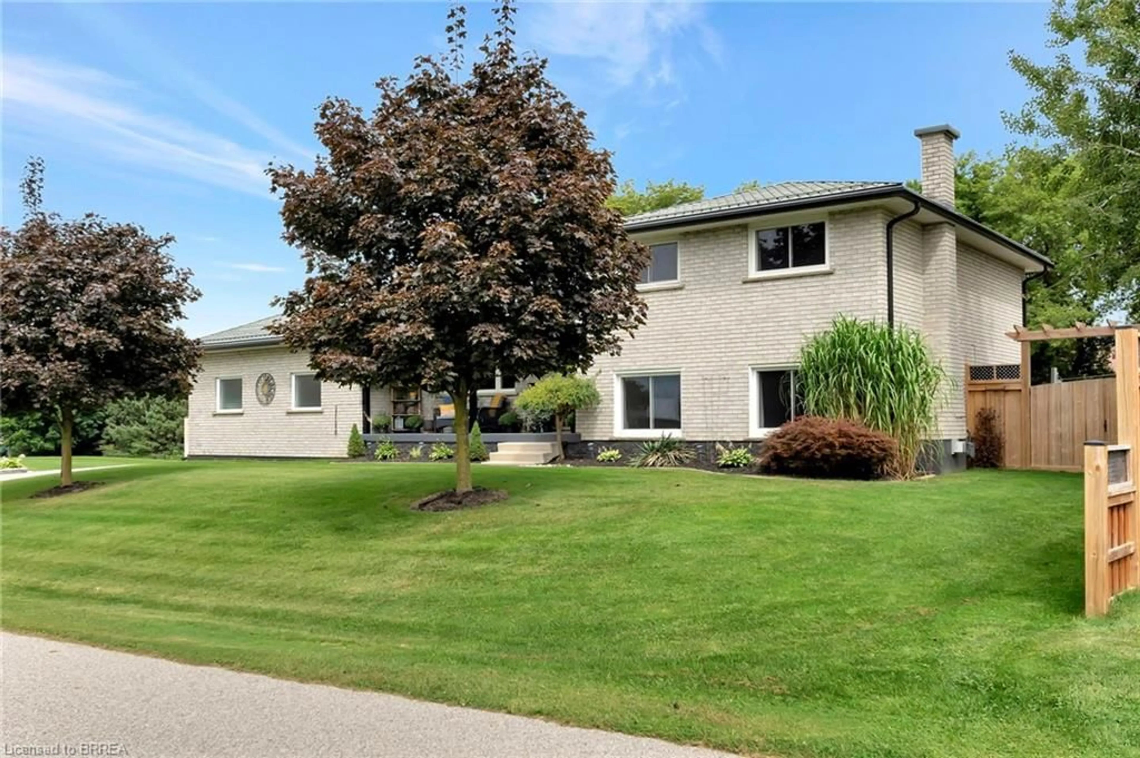 Home with vinyl exterior material, street for 3 Saint Catharine St, Burford Ontario N0E 1A0