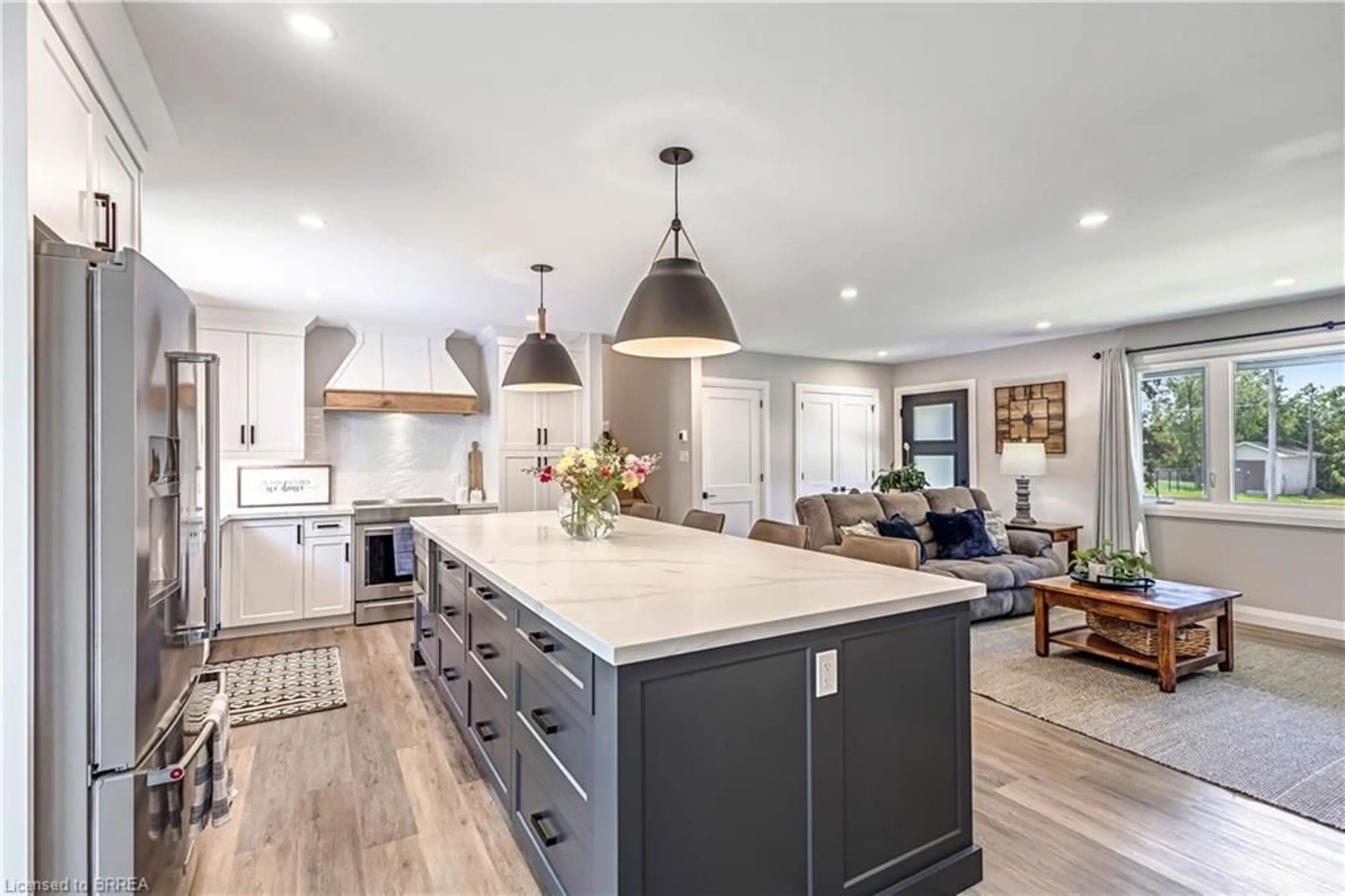 Open concept kitchen, unknown for 3 Saint Catharine St, Burford Ontario N0E 1A0