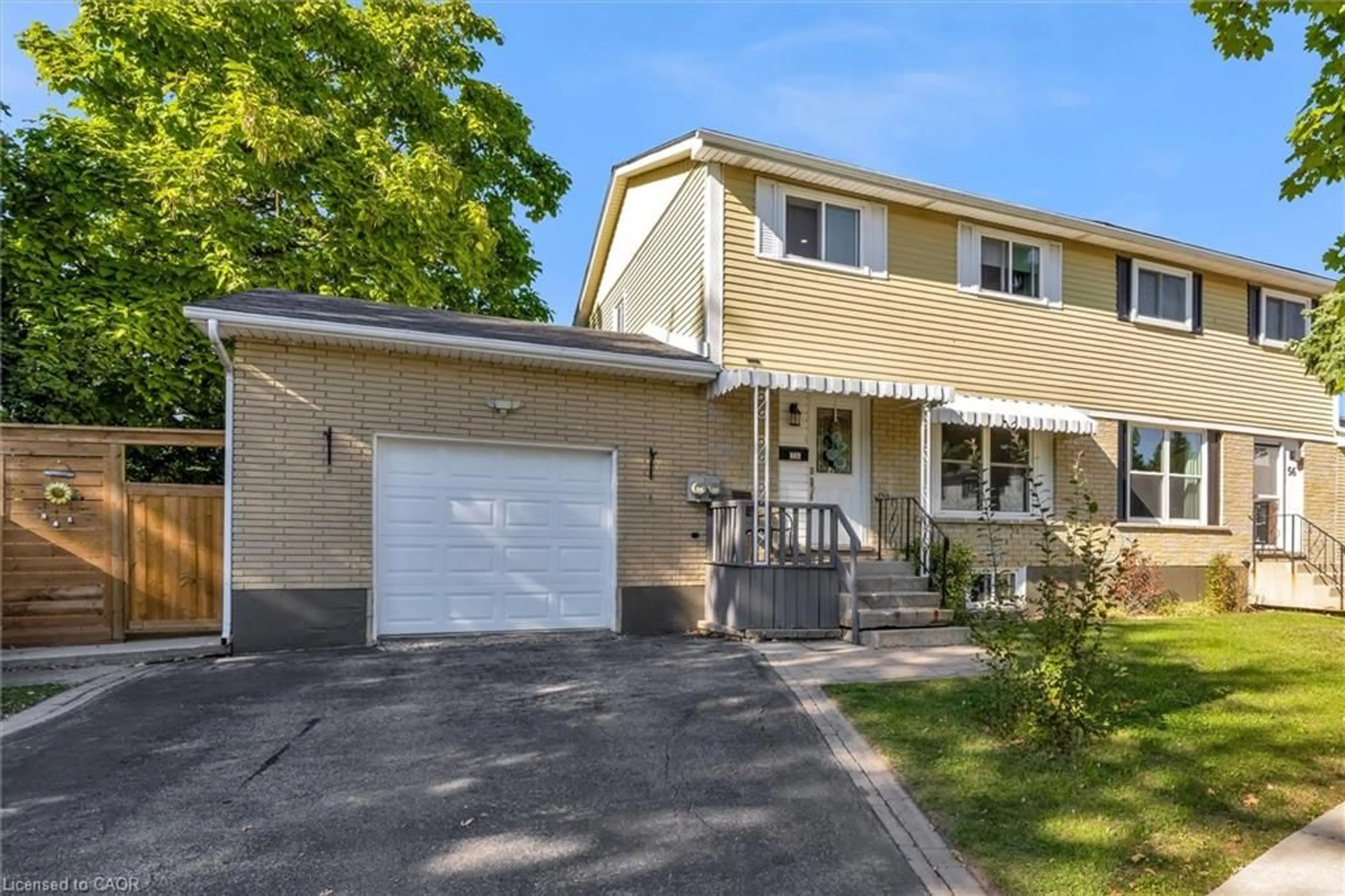 Home with vinyl exterior material, street for 58 Nordale Cres, Stoney Creek Ontario L8J 1H1