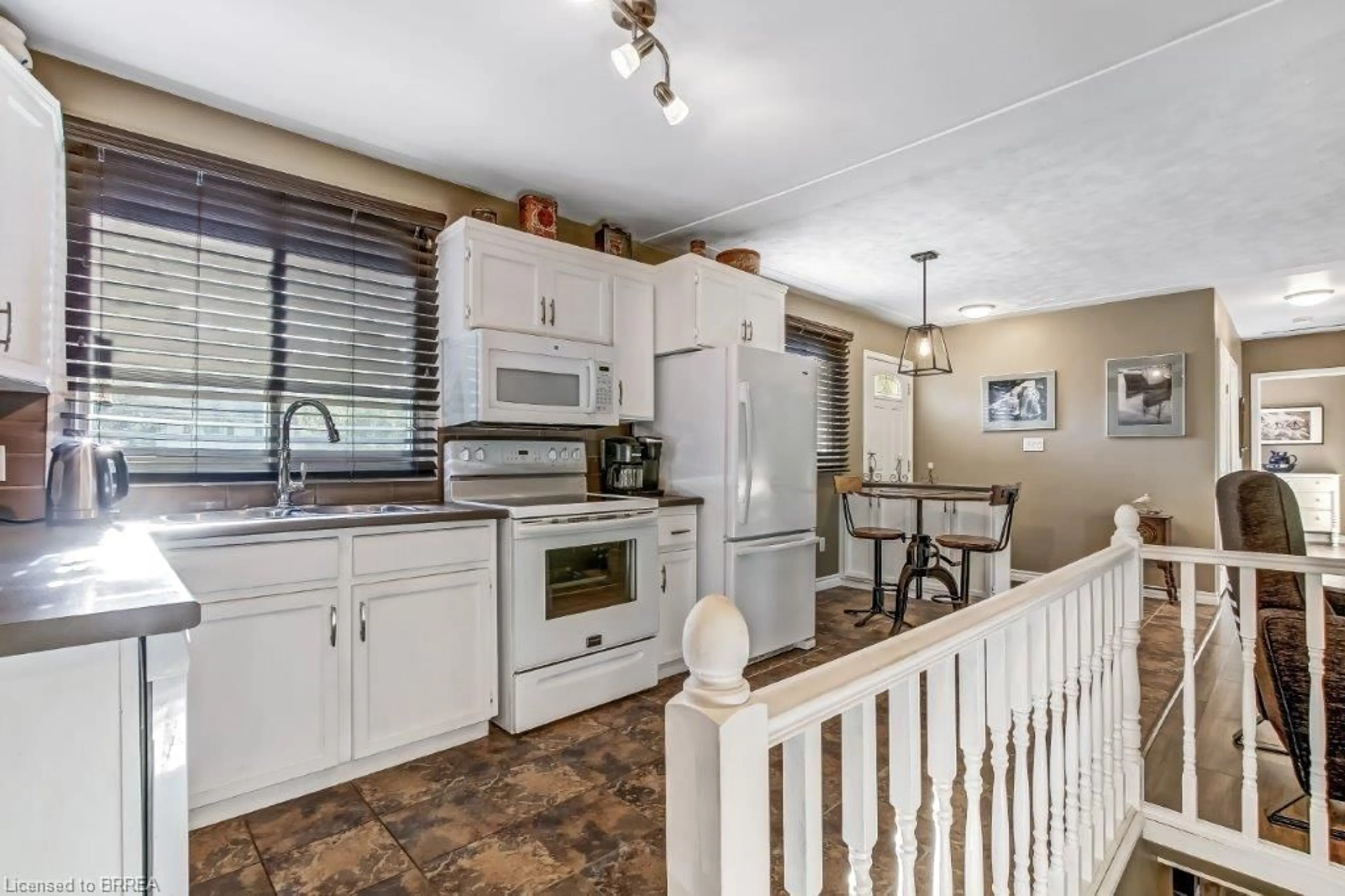 Open concept kitchen, unknown for 66 Forsythe Ave, Brantford Ontario N3R 3L7