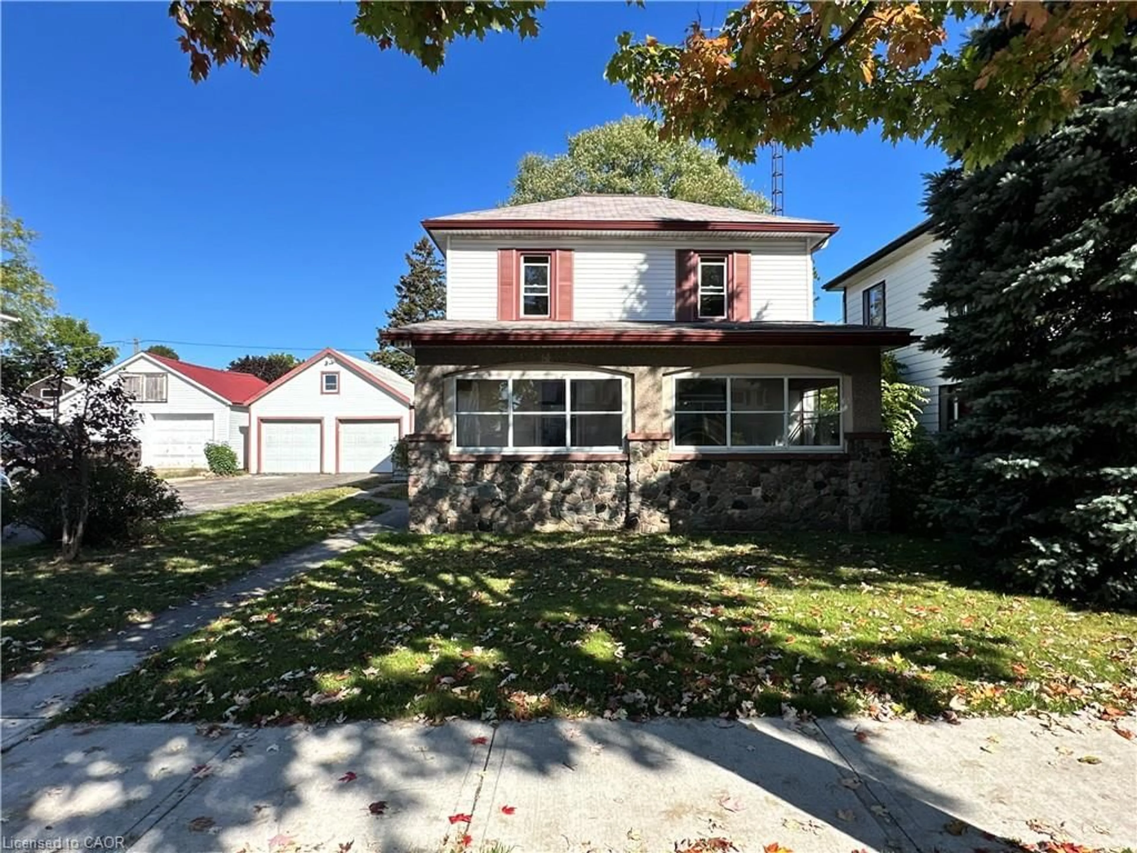 Unknown for 541 Broad St, Dunnville Ontario N1A 1G7